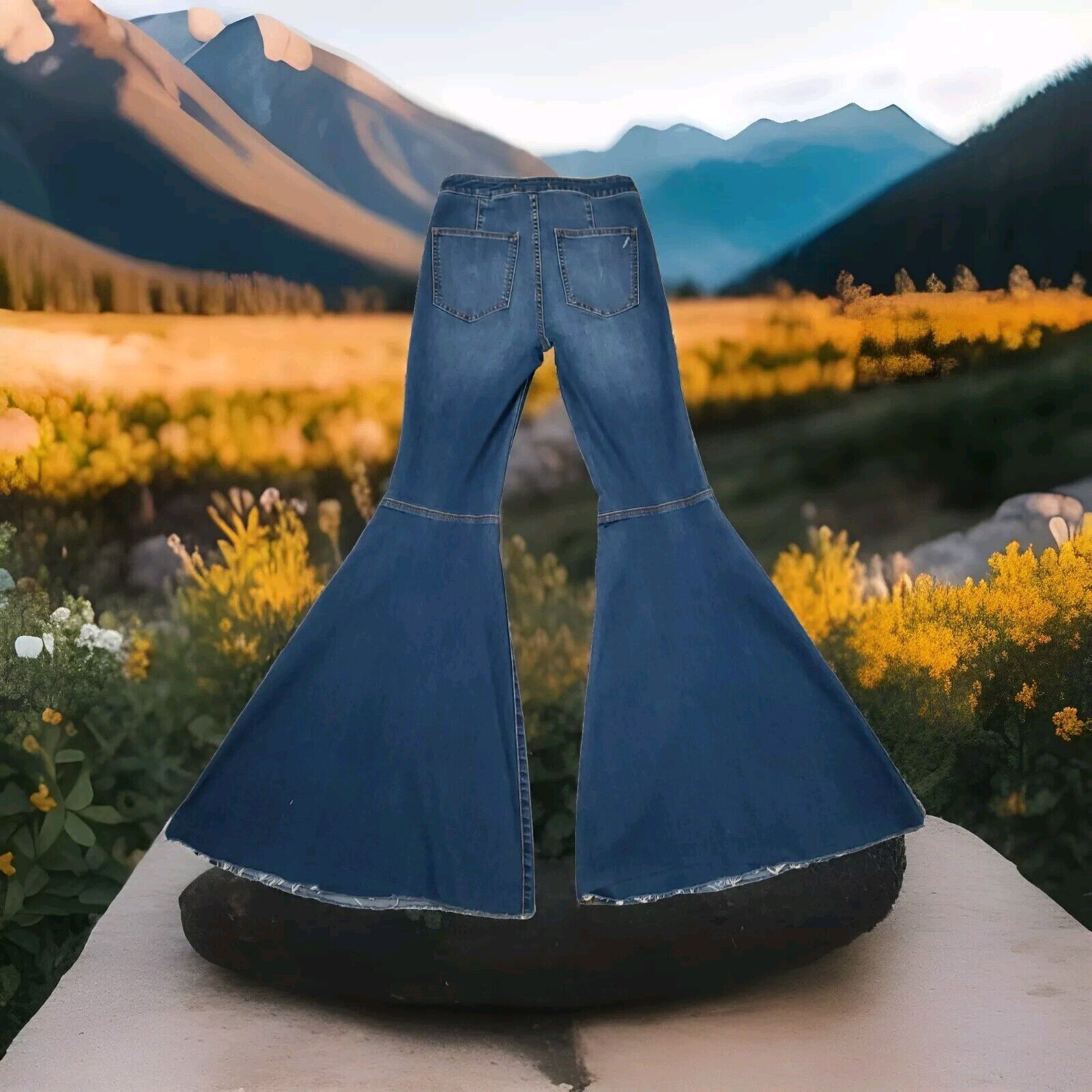 Free People Free People Just Float On Flare Bell Bottom HIGH RISE 27 Size 27" / US 4 / IT 40 - 2 Thumbnail