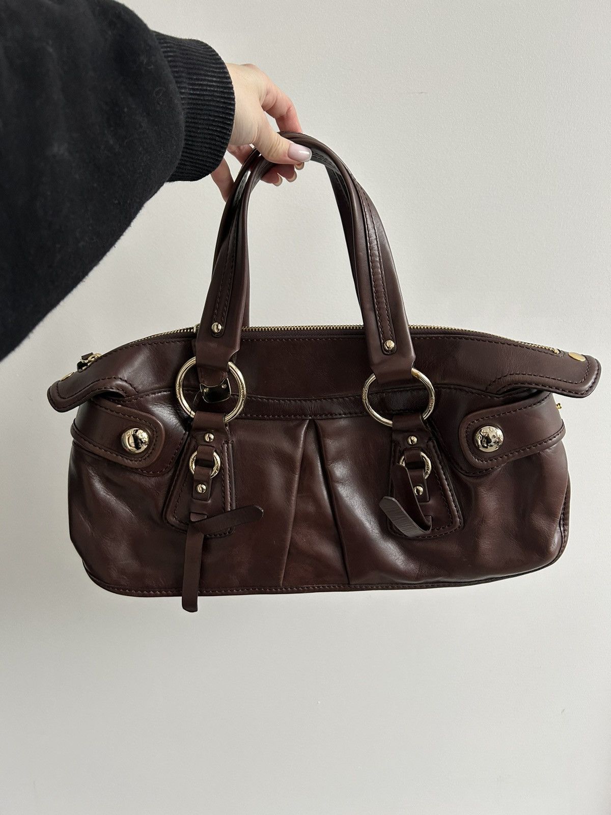 DKNY Leather handbag Archive y2k グランジ DKNY × Vintage DKNY Vintage Leather Bag Y2K | Grailed