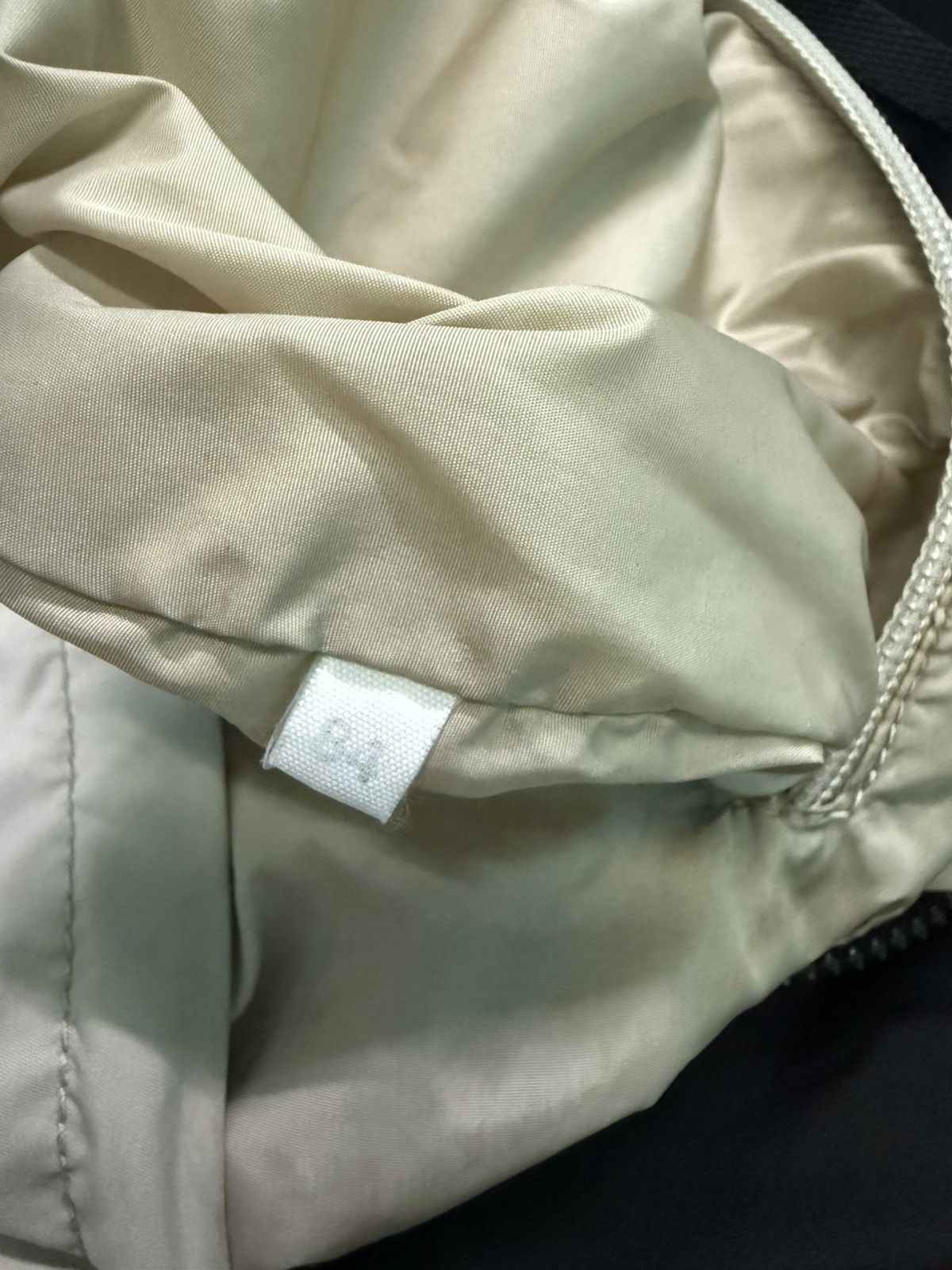 Prada AUTHENTIC VINTAGE PRADA HANDBAG Size ONE SIZE - 14 Thumbnail