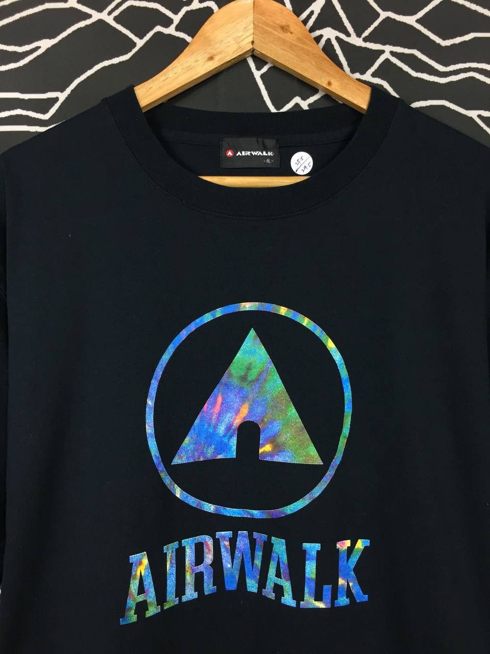 Airwalk × Vintage Vtg Airwalk Skateboards Big Logo Spell Out Tee Size US XXL / EU 58 / 5 - 3 Thumbnail