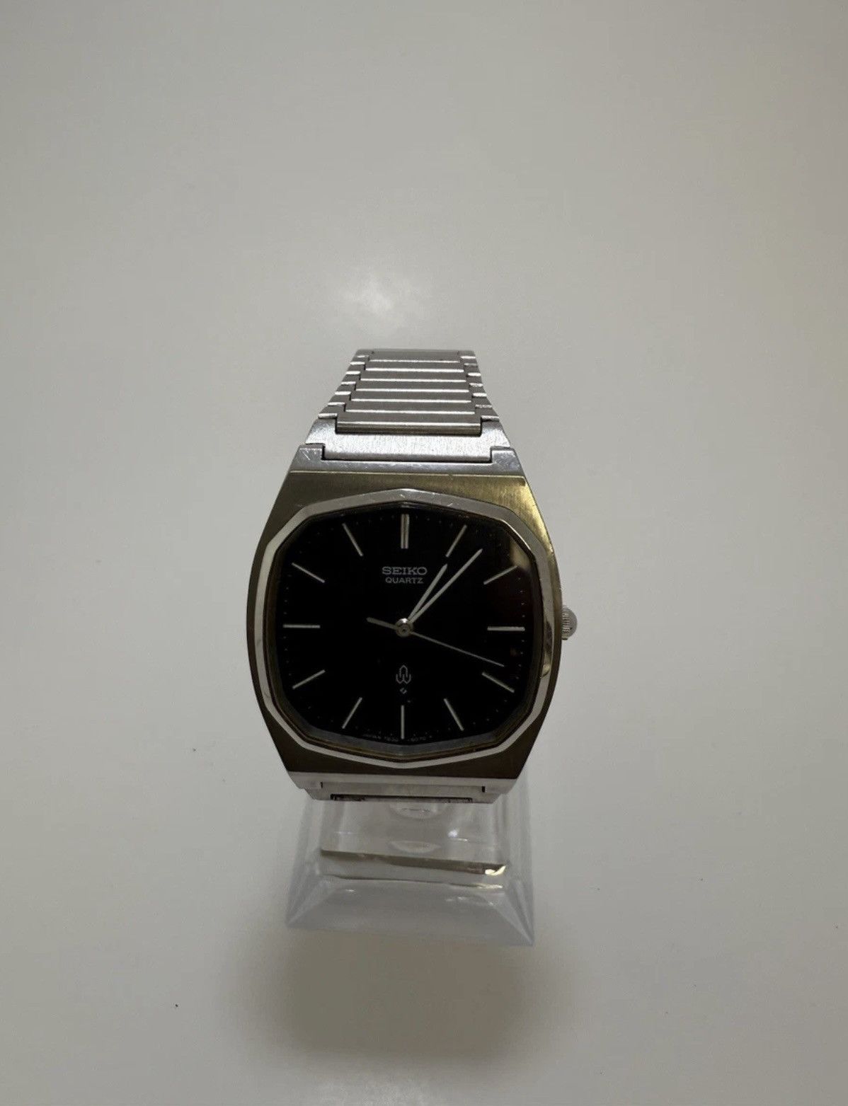 Seiko Vintage 1977 Seiko Quartz 7830-5060 Navy Dial Men's Watch Size ONE SIZE - 1 Thumbnail