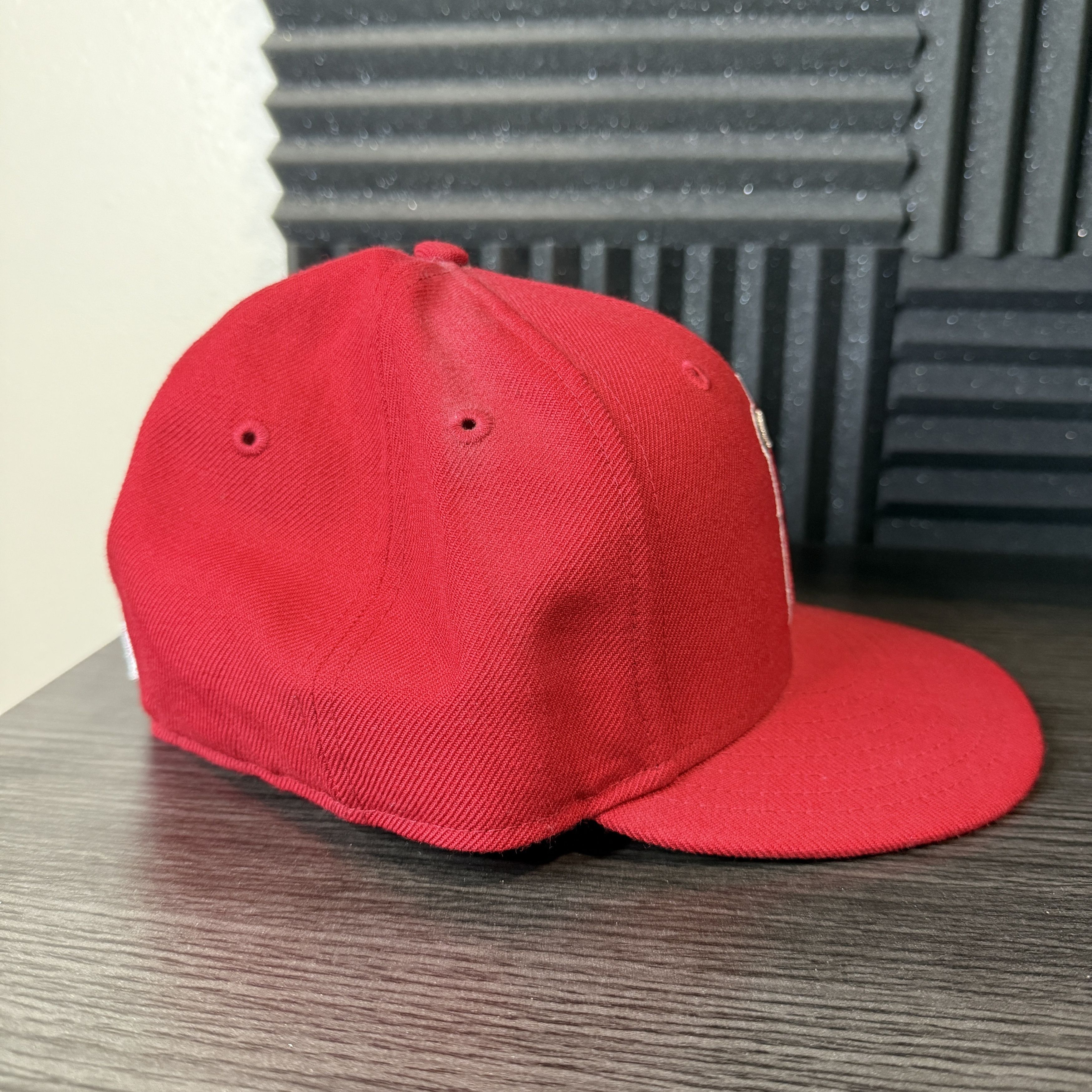 MLB Anaheim Angels Hat (2002 World Series Patch) - Size 7 3/8 Size ONE SIZE - 4 Thumbnail