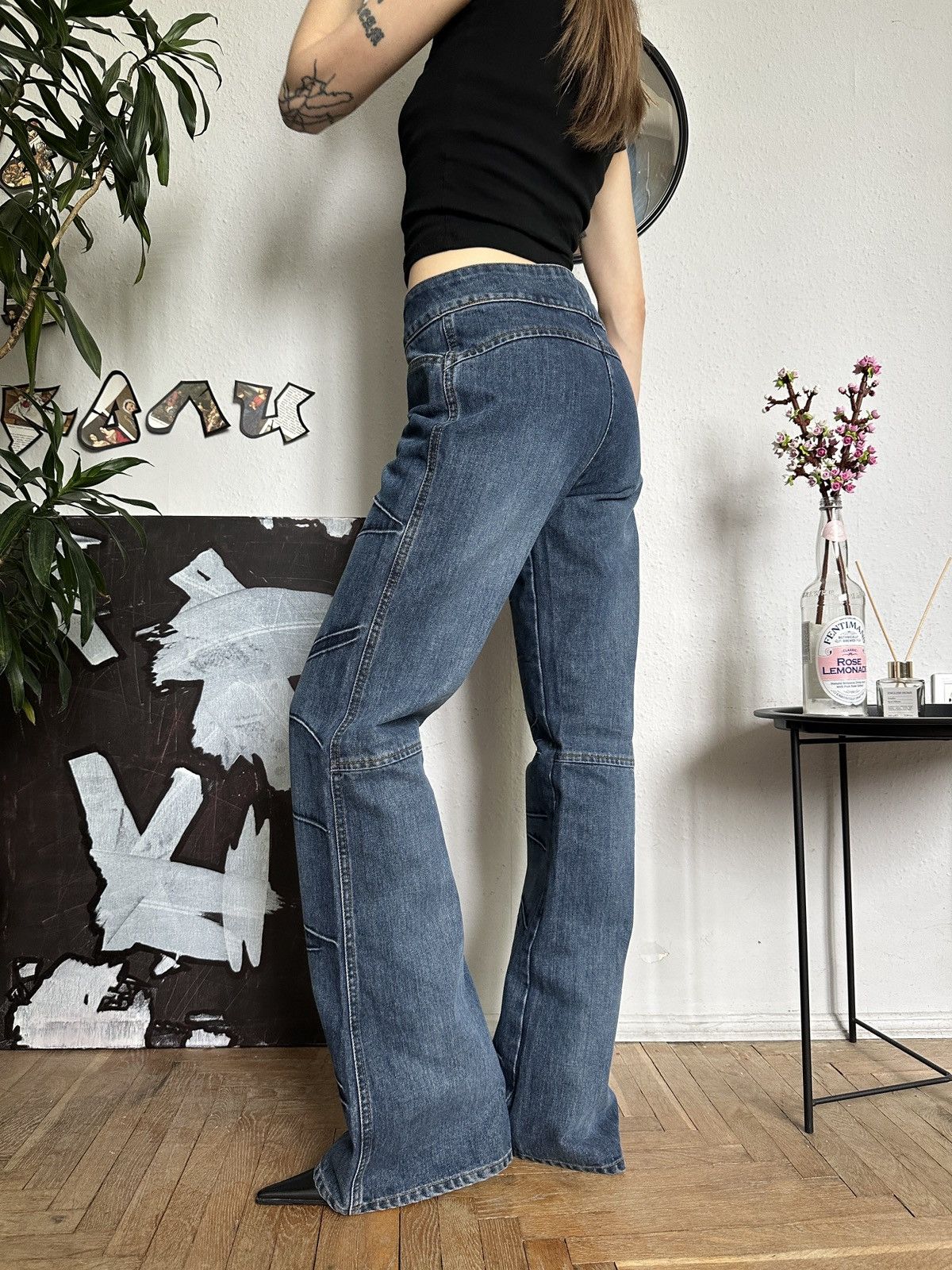 Vintage Vintage Flared Y2K 00’s Distressed Bootcut Jeans Size 24" / US 00 / IT 34 - 8 Thumbnail