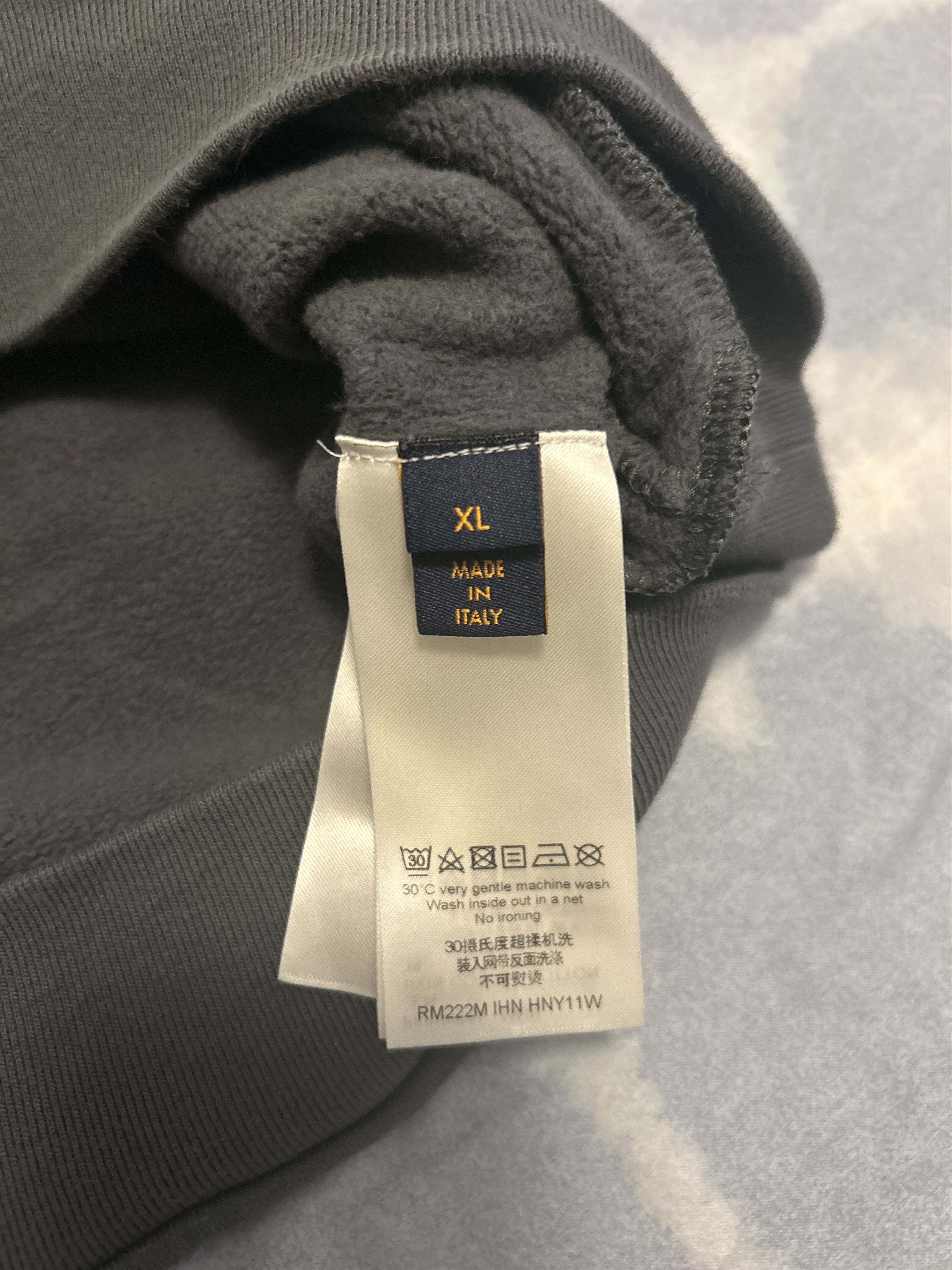 Louis Vuitton Louis Vuitton Damier Crewneck Jumper – Tagged XL (Fits M/L) Size US XL / EU 56 / 4 - 4 Thumbnail