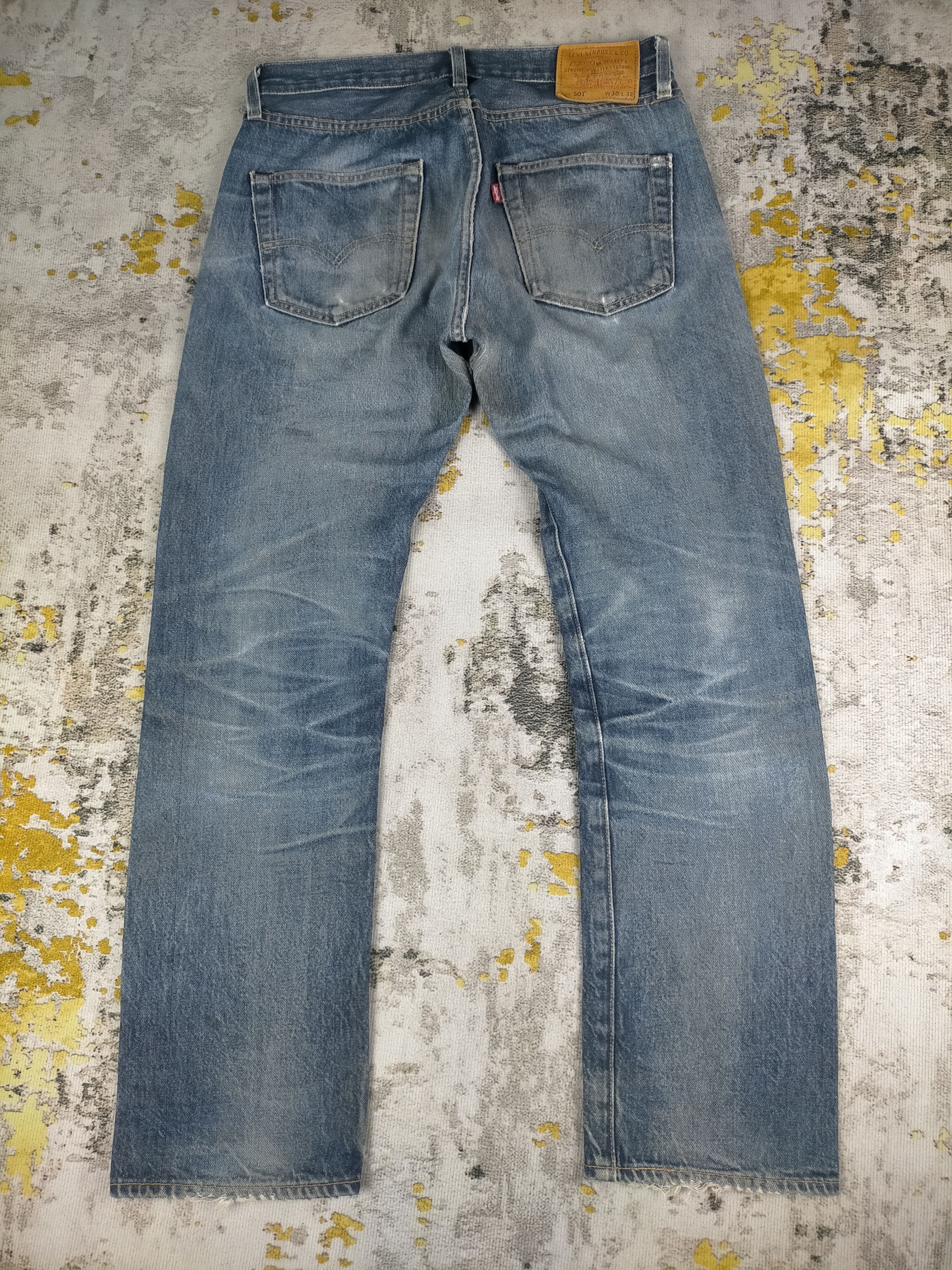 Levi's Vintage Clothing 🔥 Vintage Levis 501 Big E Selvedge Distressed Jeans Size US 30 / EU 46 - 3 Thumbnail