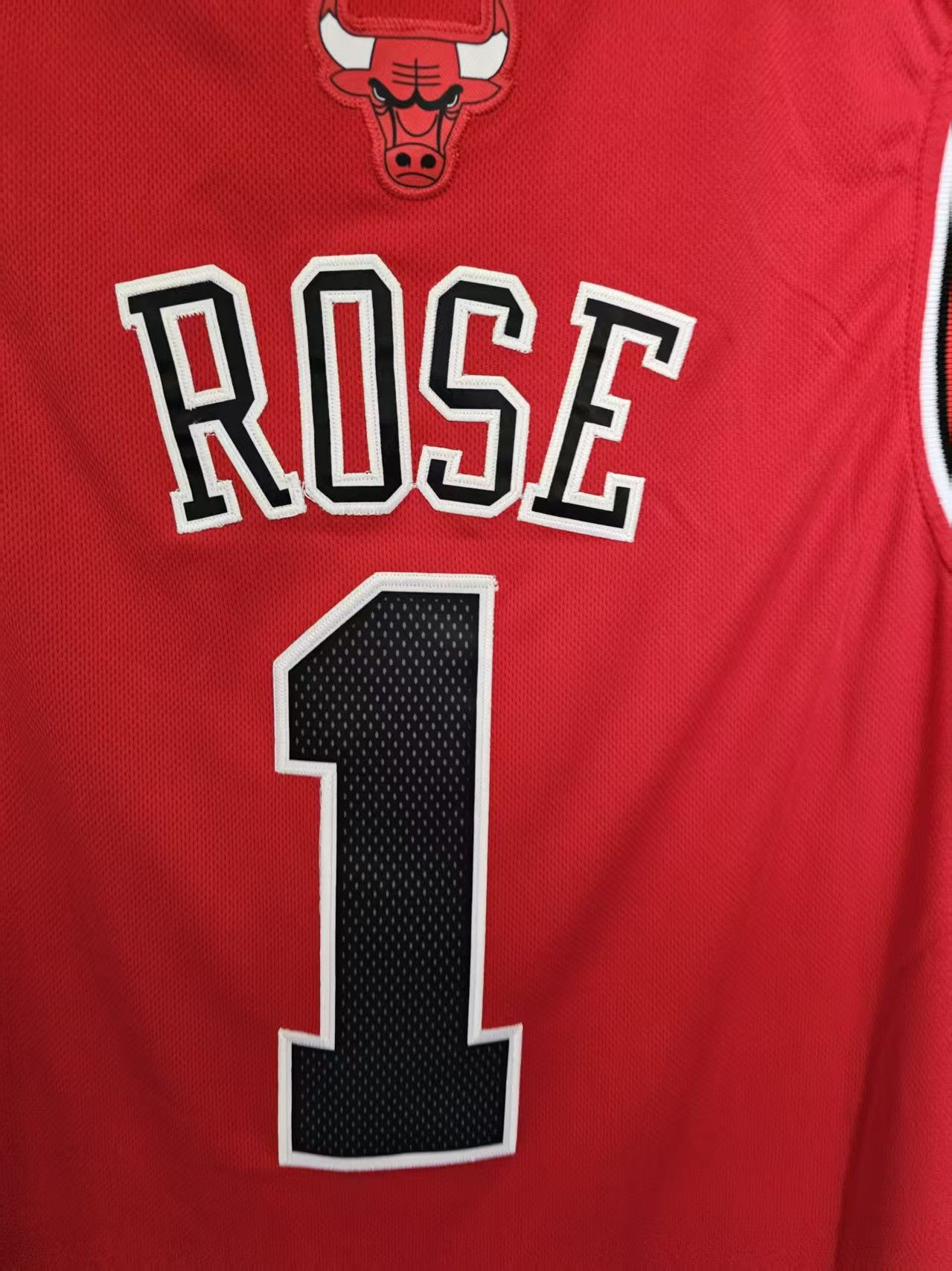 NBA Chicago Bulls #1 Derrick Rose Jersey Red Size US M / EU 48-50 / 2 - 4 Thumbnail