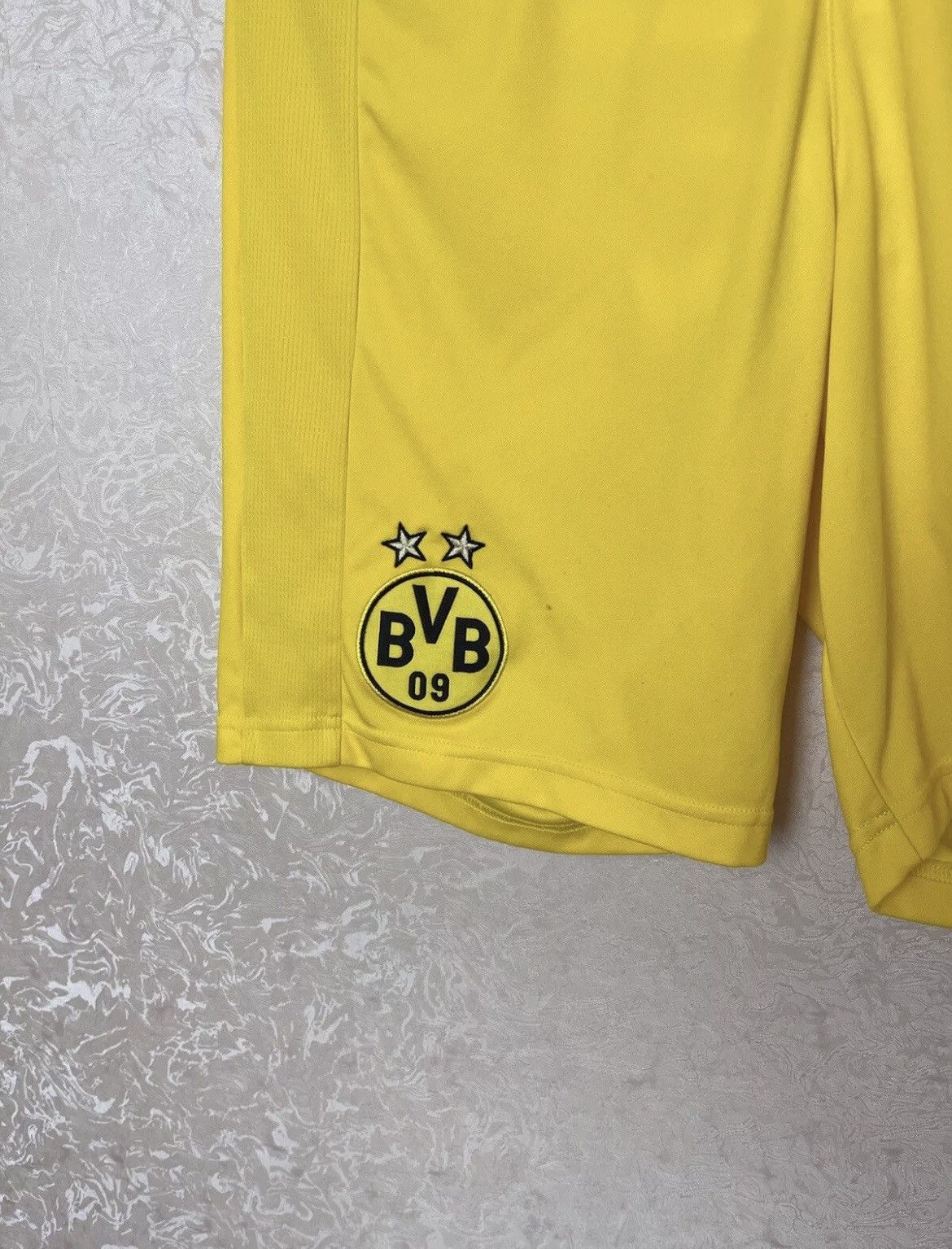 Other BORUSSIA DORTMUND 2017/2018 Home Shorts PUMA BVB Size M Size US 32 / EU 48 - 4 Thumbnail