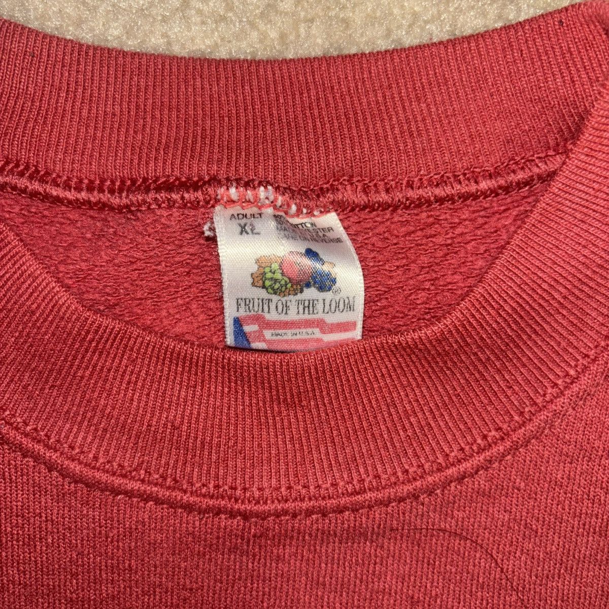Vintage VINTAGE WOLVES RED CREWNECK SWEATSHIRT SIZE XL MADE IN USA Size US XL / EU 56 / 4 - 3 Thumbnail