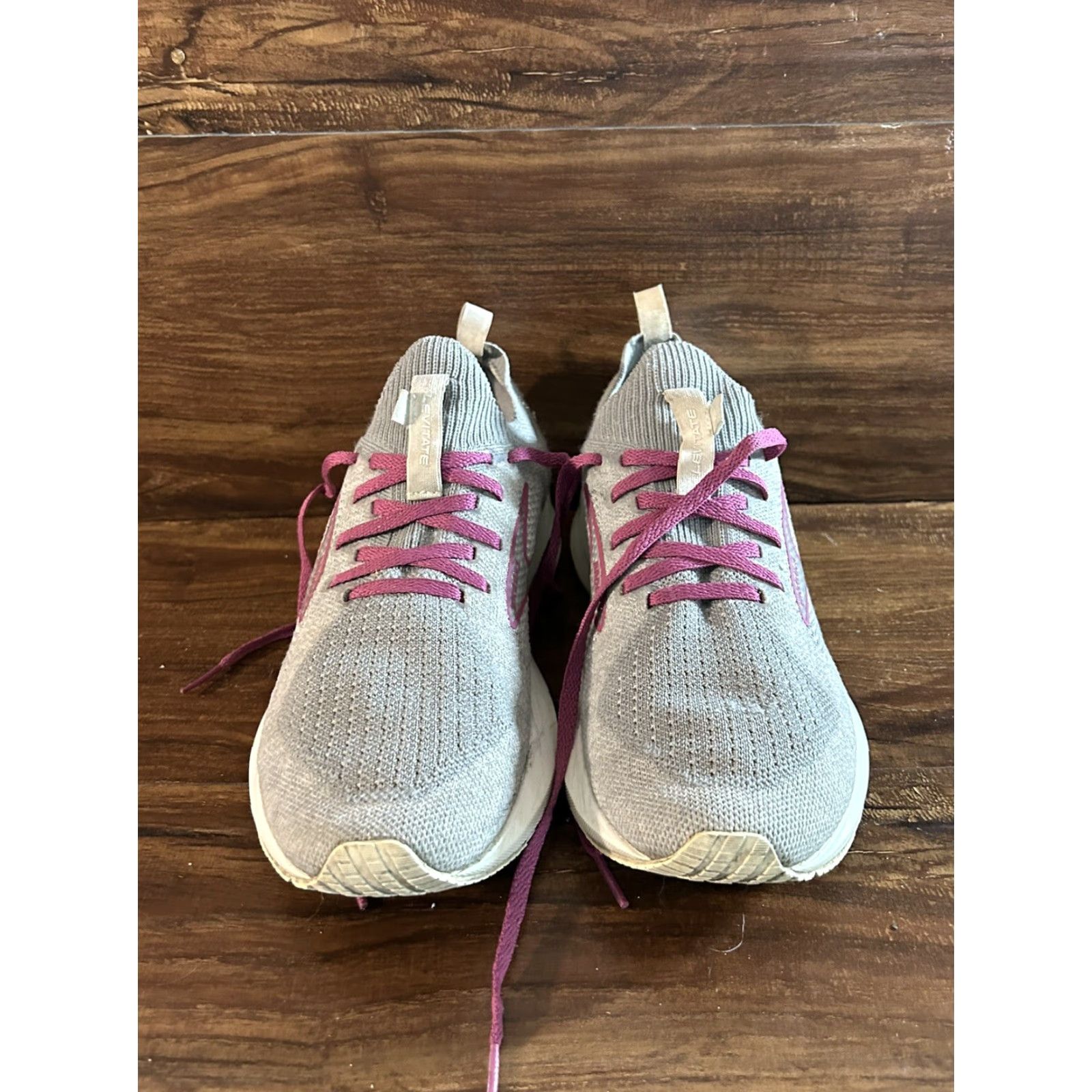 Brooks **Womens Brooks Levitate 5.0 Gray Athletic Shoes Size 8** User: **Womens Brooks Levitate 5.0 Gray Athletic Shoes Size 8** Size US 8 / IT 38 - 7 Thumbnail