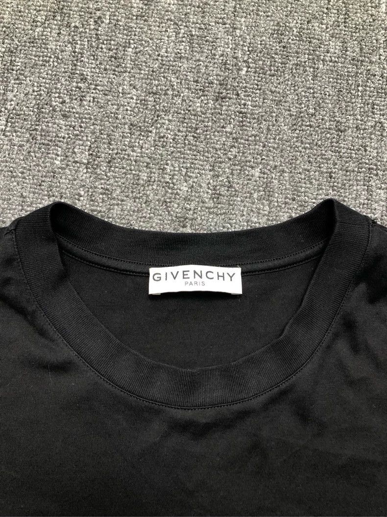 Givenchy Givenchy Poseidon Printed Black Short-sleeve 2506-Nextarrow Size US M / EU 48-50 / 2 - 3 Thumbnail