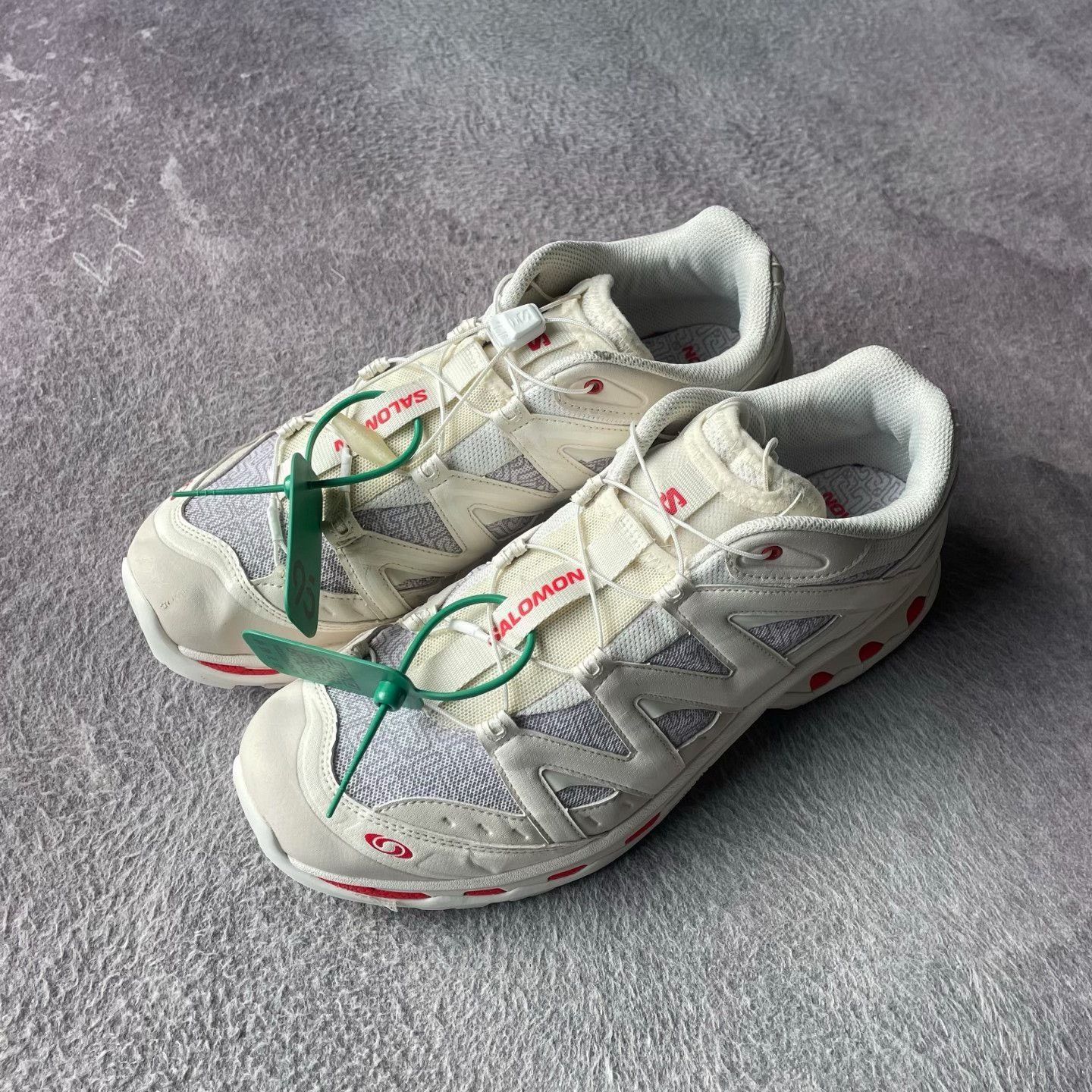Salomon Lowtop Sneakers 44.5 Men