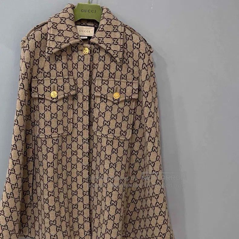 Gucci Gucci Old flower full print gold buckle shawl jacket Size M / US 6-8 / IT 42-44 - 2 Thumbnail