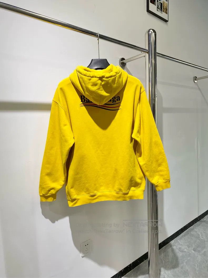 Balenciaga Balenciaga Coca-Cola Embroidered Logo Yellow Hoodie Sweats Size US M / EU 48-50 / 2 - 2 Thumbnail