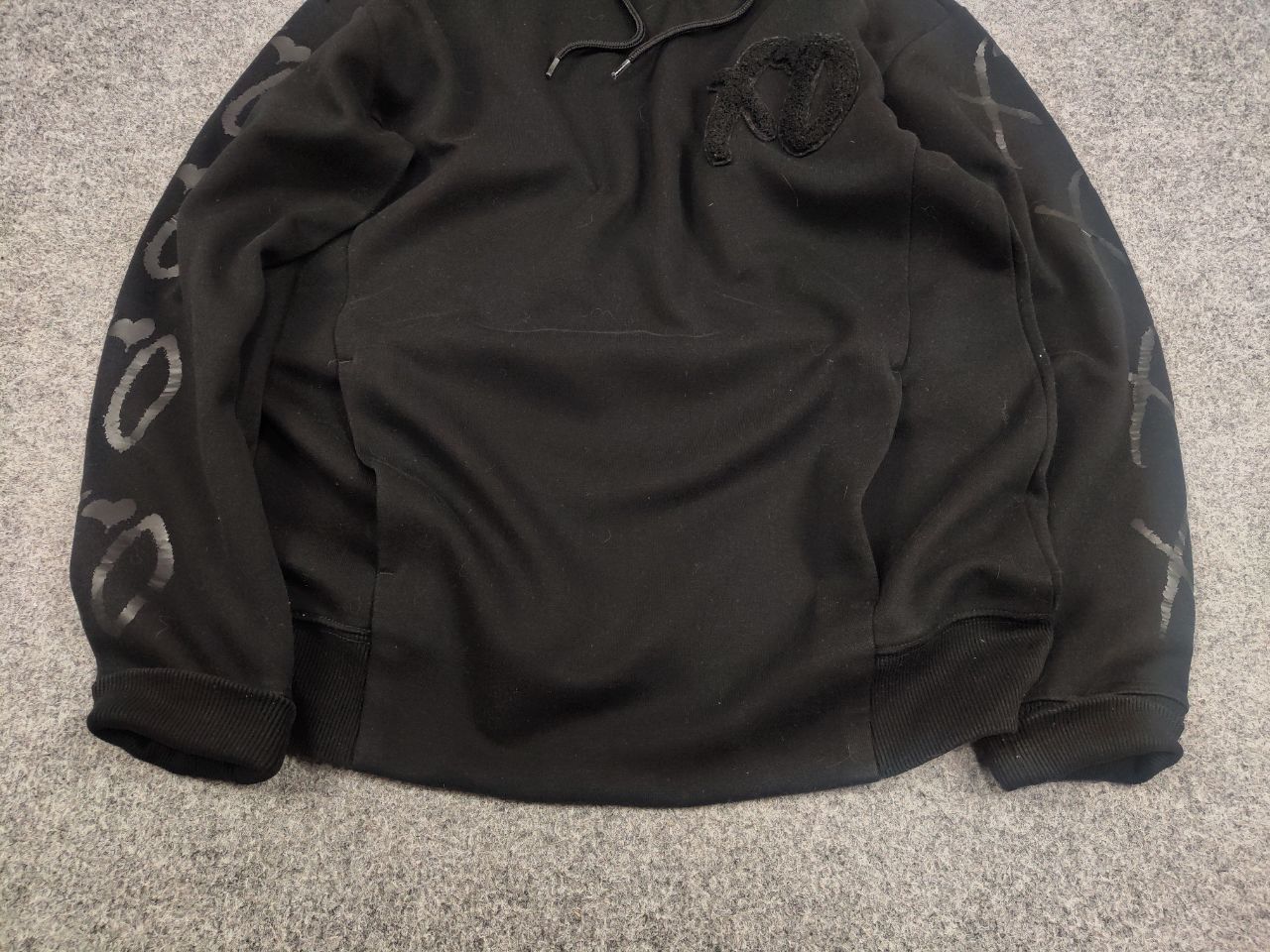 H&M × The Weeknd The Weeknd x H&M Black Logo XO Unisex Hoodie Size US XS / EU 42 / 0 - 9 Thumbnail