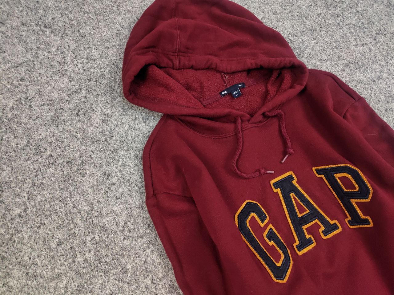 Gap Vintage Gap Burgundy Logo Classic Hoodie Y2K Hype Style Size US L / EU 52-54 / 3 - 7 Thumbnail