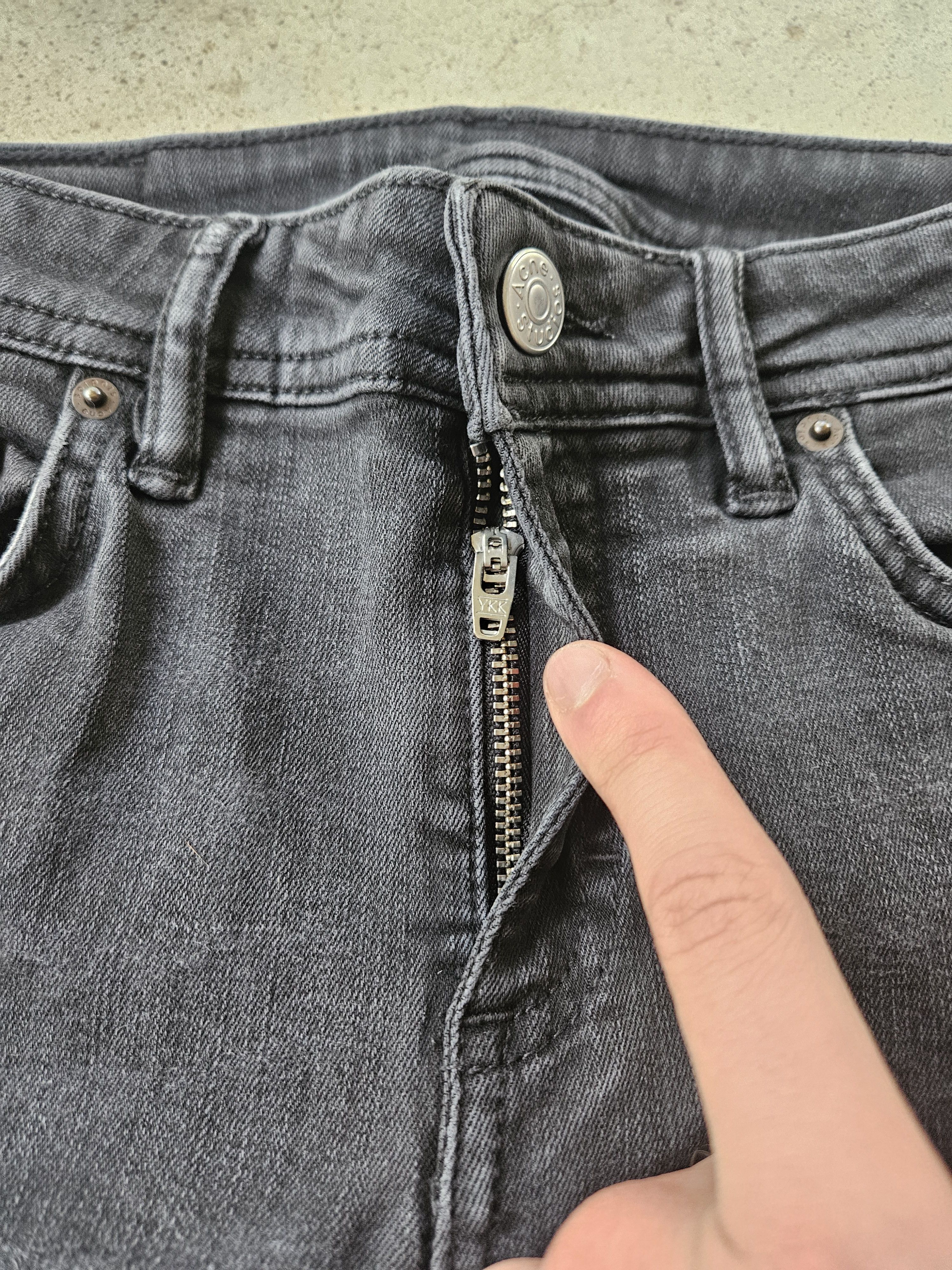 Acne Studios River Rigid Gray Black Slim Fit Leather Patch Denim Jeans Size US 26 / EU 42 - 7 Thumbnail