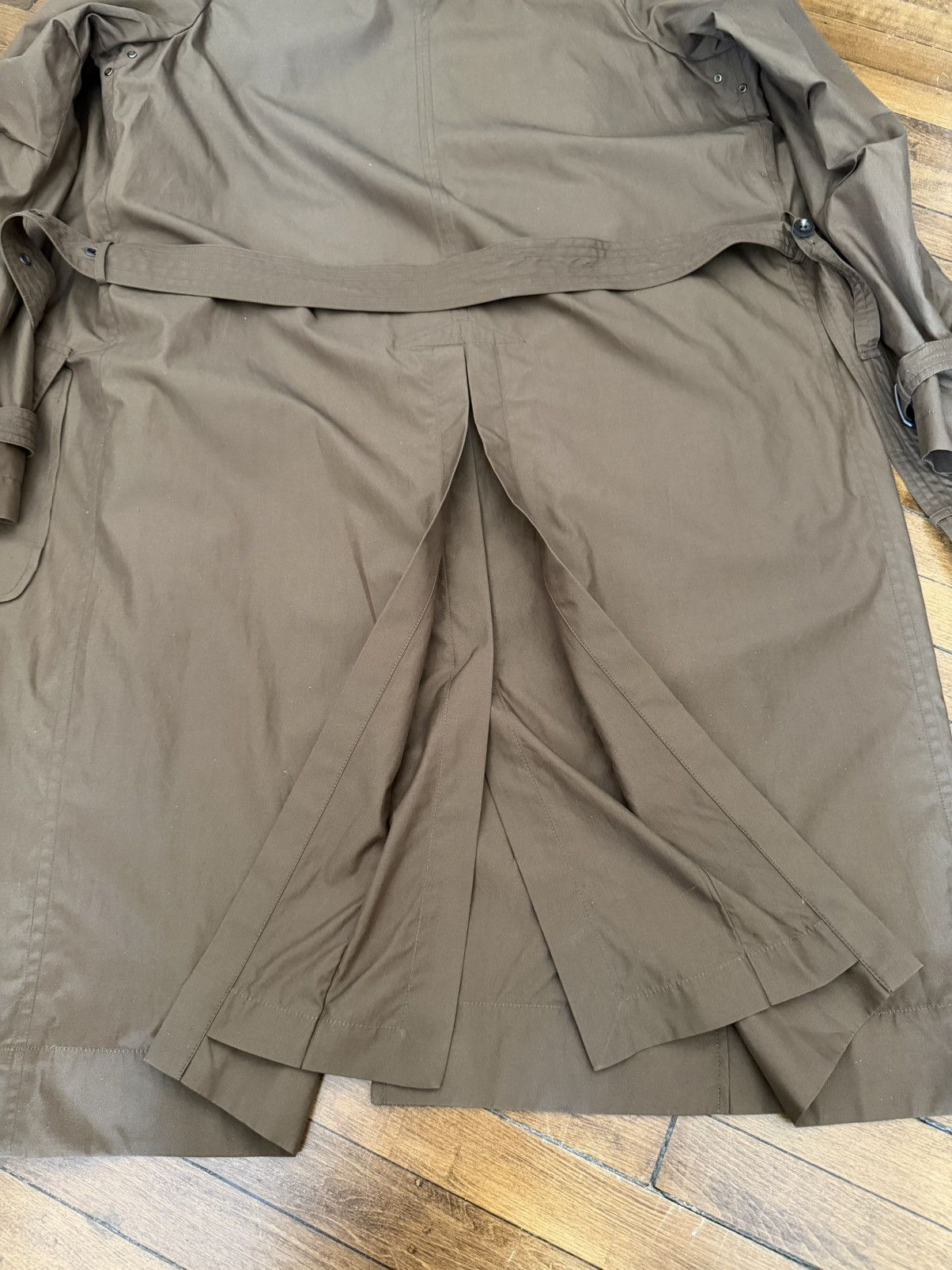 Alfred Dunhill 5K runway sample cotton/silk tobacco-brown trench, IT50, IT Size US M / EU 48-50 / 2 - 5 Thumbnail