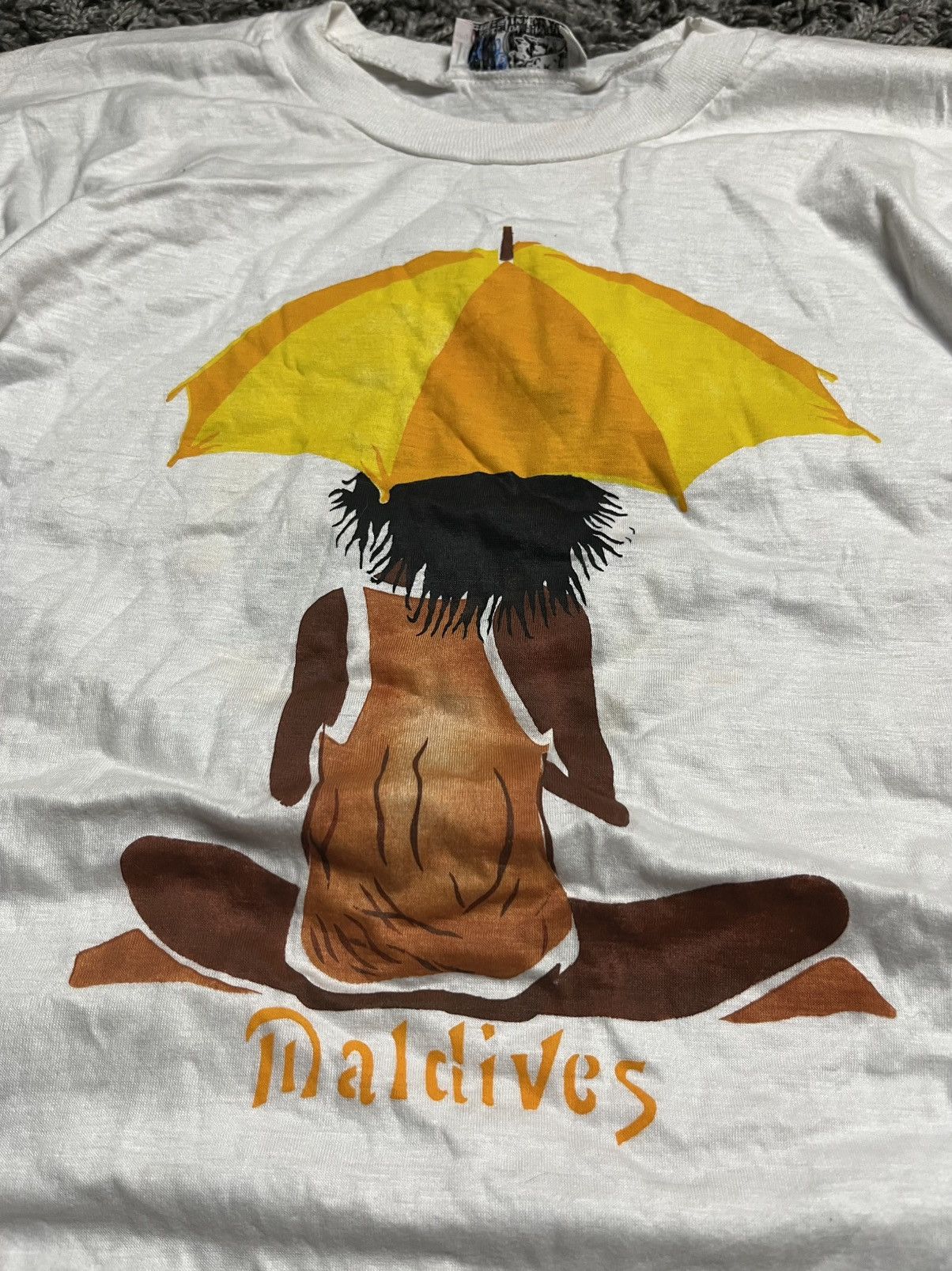 Vintage Vtg 90s Maldives Island Souvenir T-Shirt Single Stitch Size US M / EU 48-50 / 2 - 3 Thumbnail