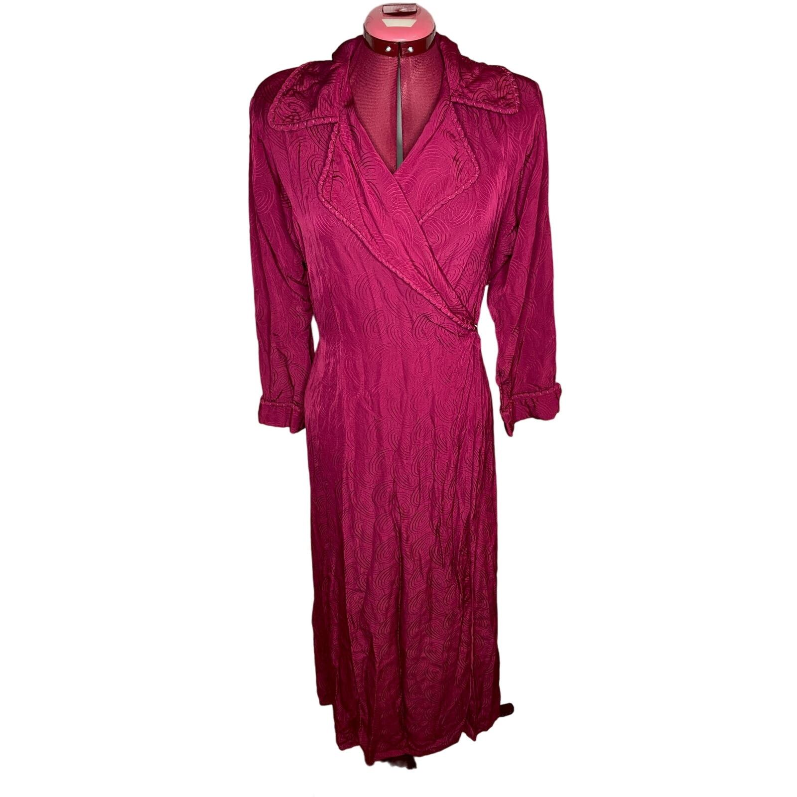 Vintage styled by Kamore dressing gown Wrap dress 1940s Size S / US 4 / IT 40 - 1 Thumbnail