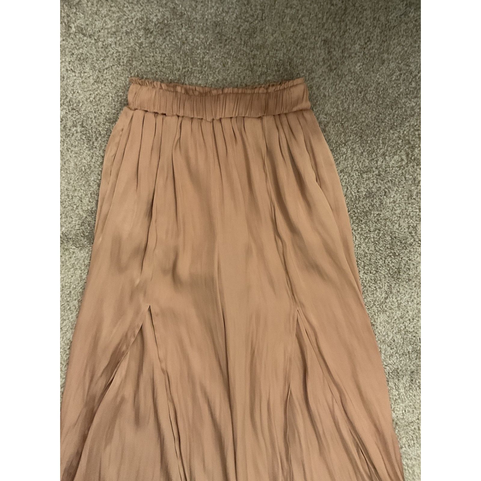By Together By Together Pure Bliss Satin Split Wide Leg Pants in Rose, S Size 27" / US 4 / IT 40 - 4 Thumbnail