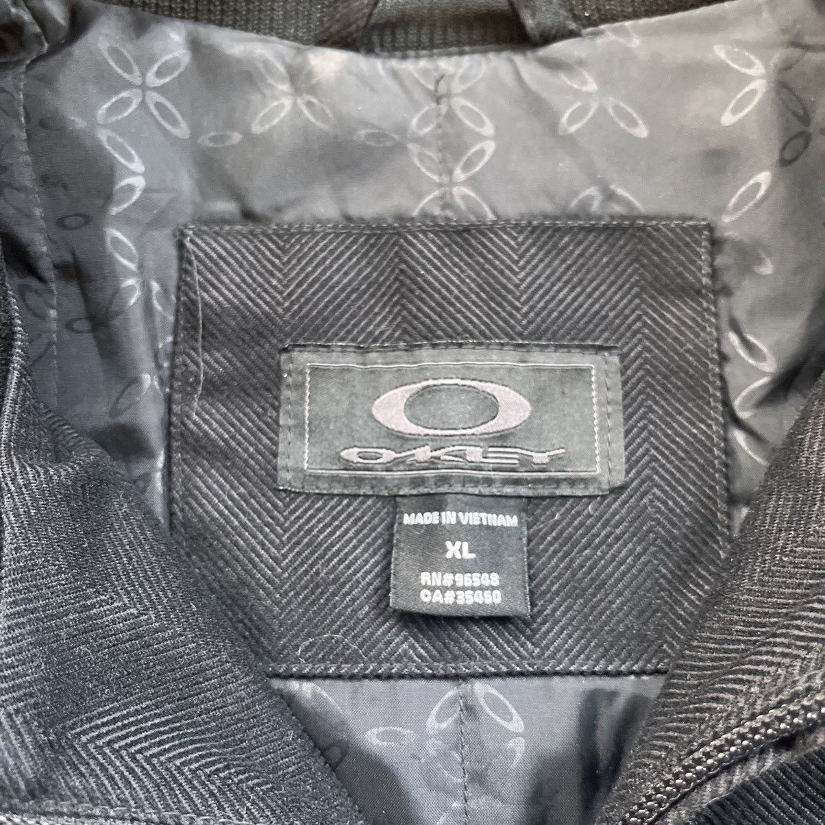 Oakley Vintage Oakley Software Black Corduroy XL Jacket Archive Size US XL / EU 56 / 4 - 25 Thumbnail