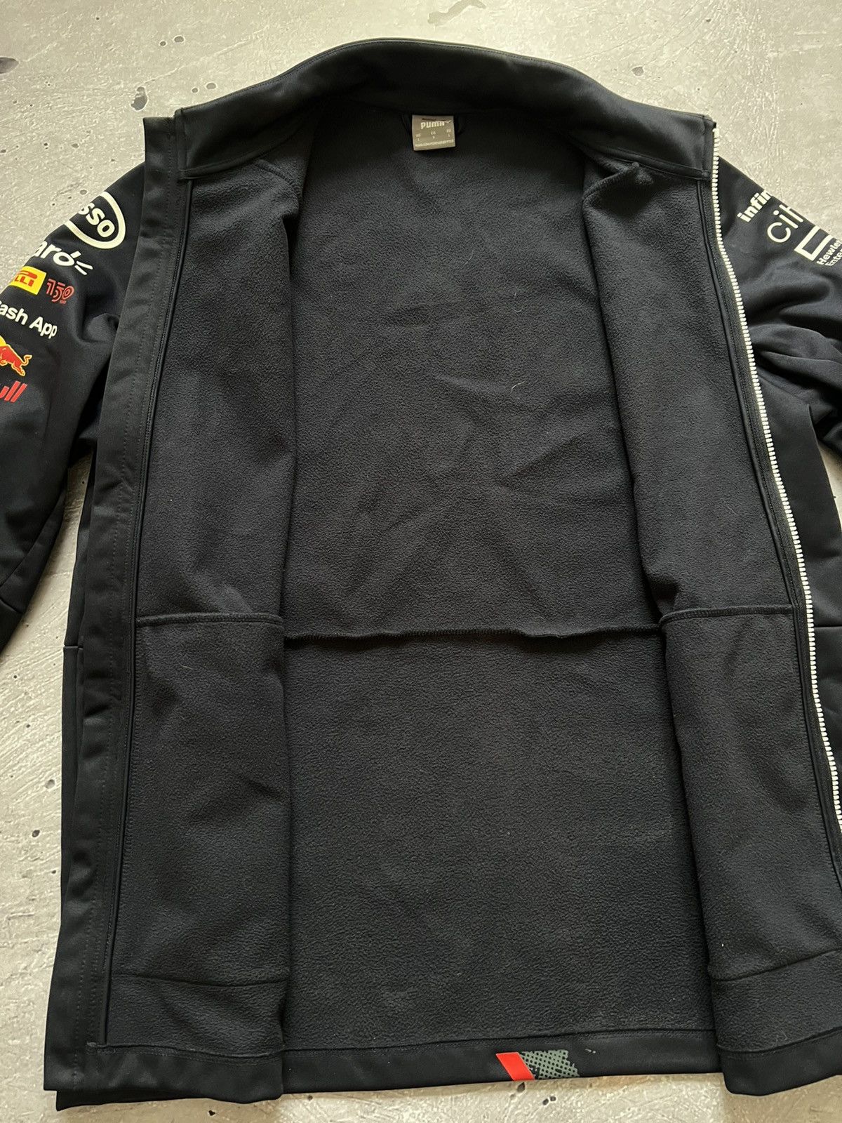 Puma Puma Red Bull Racing Teamline Softshell Formula 1 L Size US L / EU 52-54 / 3 - 13 Thumbnail