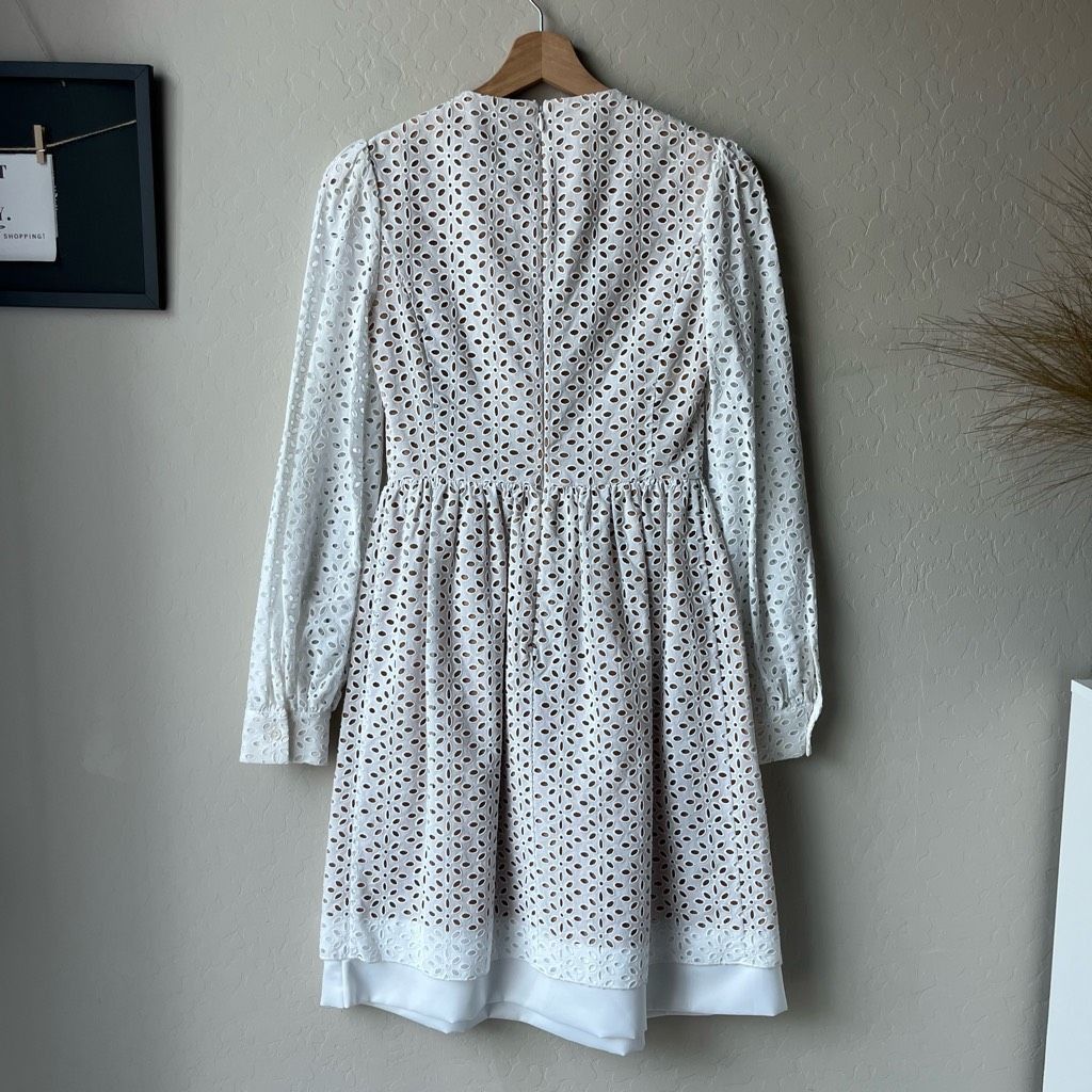 Michael Kors Michael Kors Collection White Eyelet Long Sleeve Knee Length Size XS / US 0-2 / IT 36-38 - 6 Thumbnail