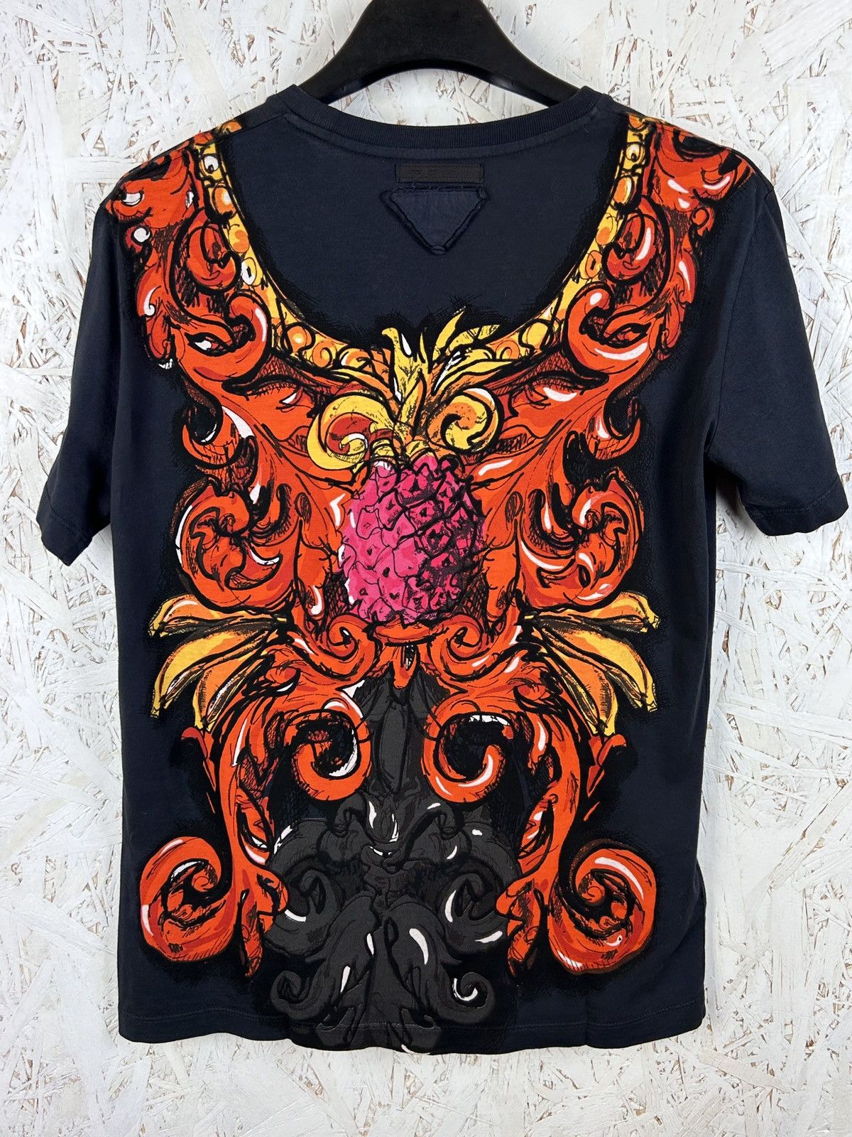 Prada Prada Spring/Summer 2010 Pineapple Floral Print T-Shirt Size S / US 4 / IT 40 - 5 Thumbnail