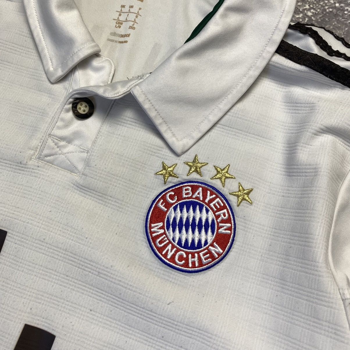 Vintage Vintage Adidas Fc Bayern Munchen 2013 soccer jersey Size US L / EU 52-54 / 3 - 3 Thumbnail