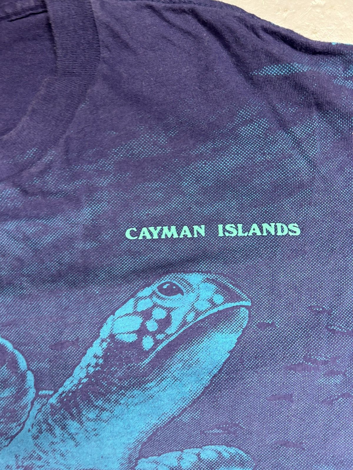 Vintage Crazy Vintage 90s Essential Purple AOP Turtle Graphic Shirt Size US L / EU 52-54 / 3 - 3 Thumbnail