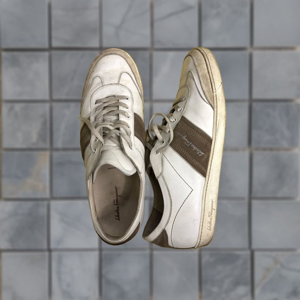 Vintage VINTAGE Ferragamo Men’s Achille Signature Leather Sneakers White Beige 11.5 M US S029 Size US 12 / EU 45 - 1 Thumbnail