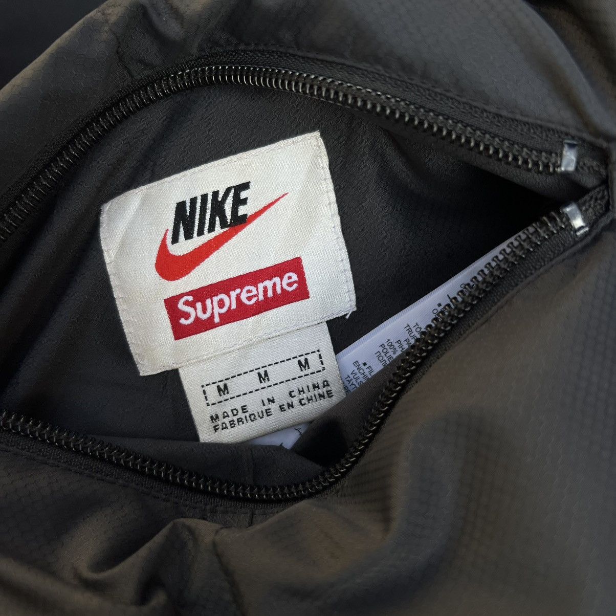 Nike × Supreme Nike x Supreme Reversible Puffer Jacket. Size US M / EU 48-50 / 2 - 14 Thumbnail