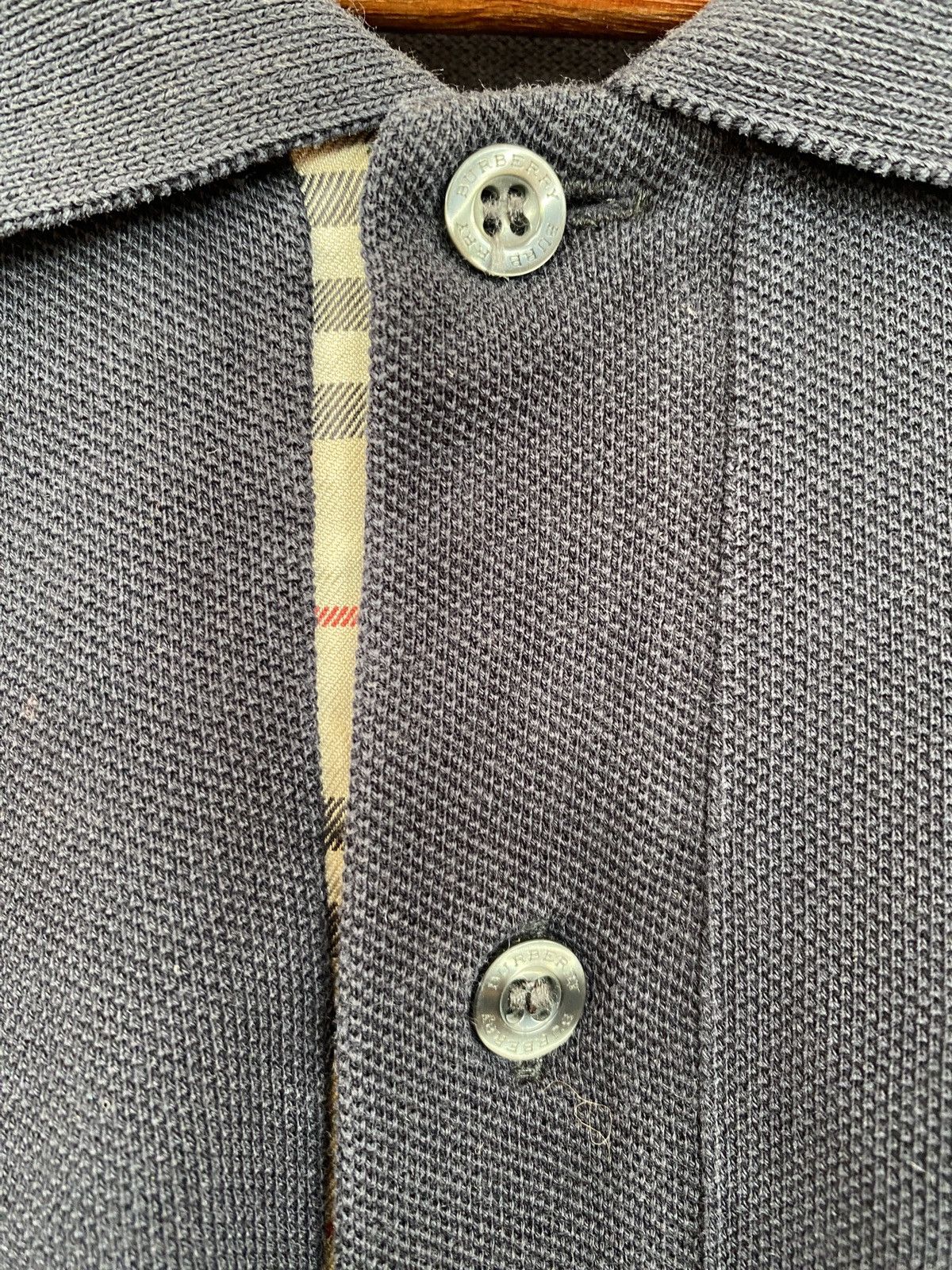 Burberry Burberry Polo Shirt x Vintage Size US L / EU 52-54 / 3 - 5 Thumbnail