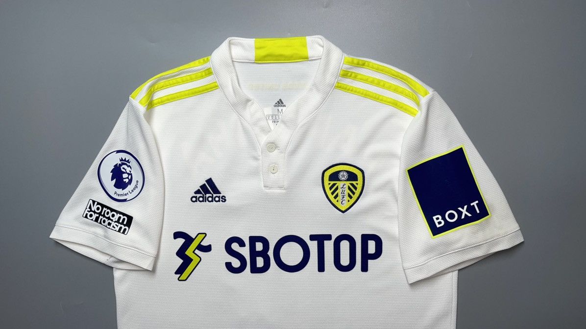 Adidas LEEDS UNITED ADIDAS 2021/2022 FOOTBALL JERSEY #18 RAPHINHA Size US M / EU 48-50 / 2 - 3 Thumbnail