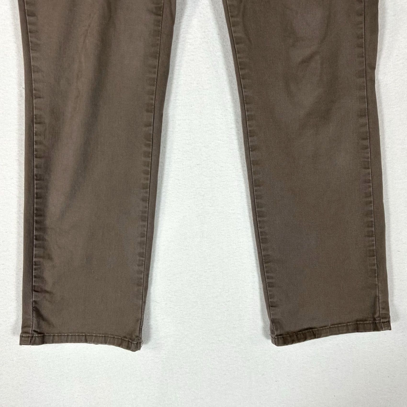 Lee Lee Pants Womens 6 Brown Essential Chino Trouser Short Mid Rise Straight Leg Stretch Size 28" / US 6 / IT 42 - 3 Thumbnail