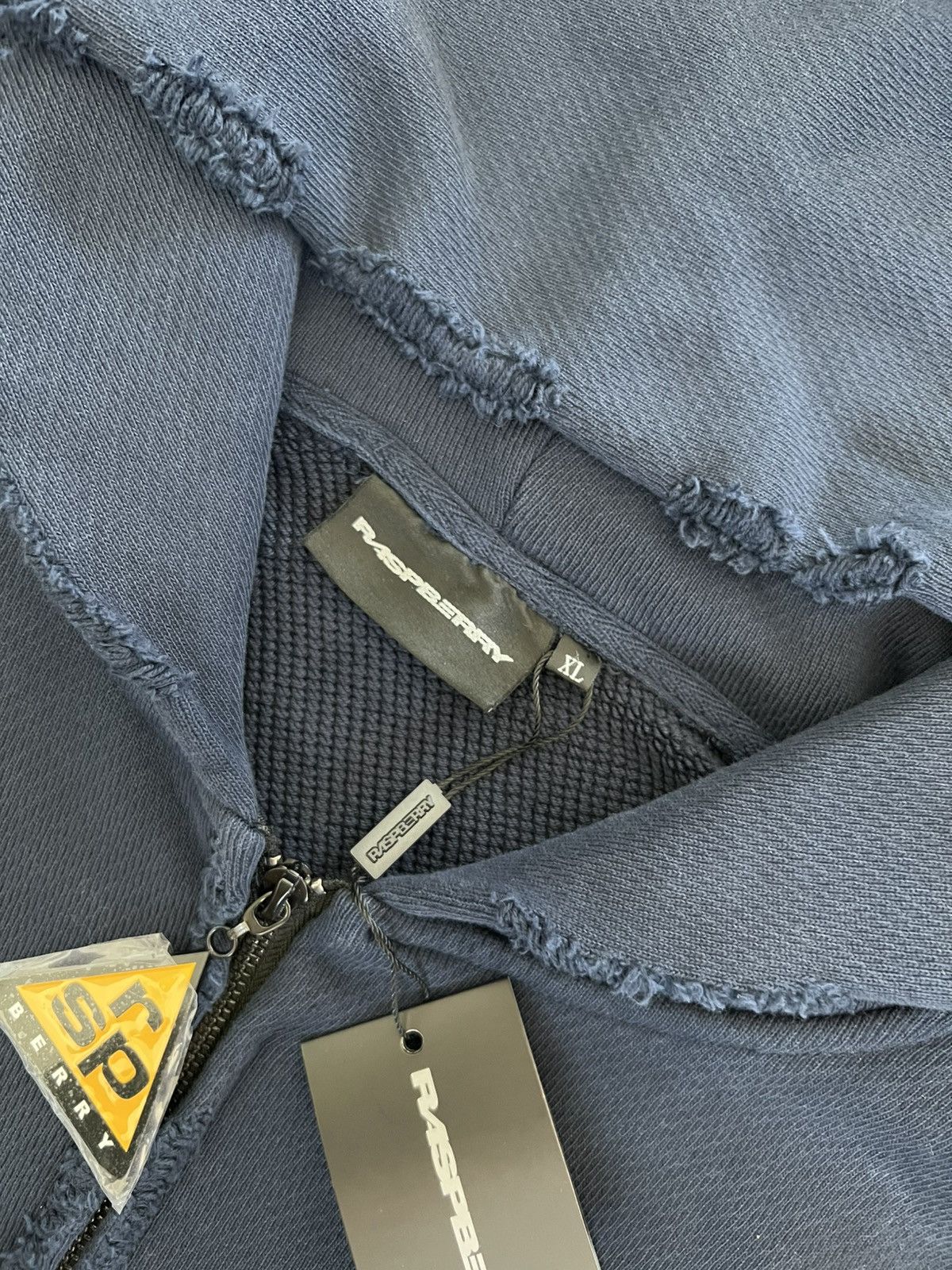 The GV Gallery Gv Gallery Triangle Zip Up Hoodie Size US XL / EU 56 / 4 - 4 Thumbnail