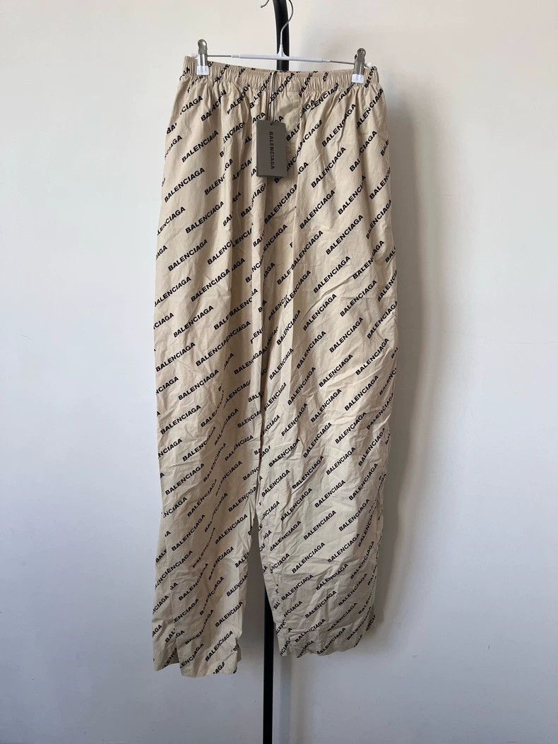Balenciaga Balenciaga Logo Print Casual Pants - dmc Size US 31 - 1 Thumbnail
