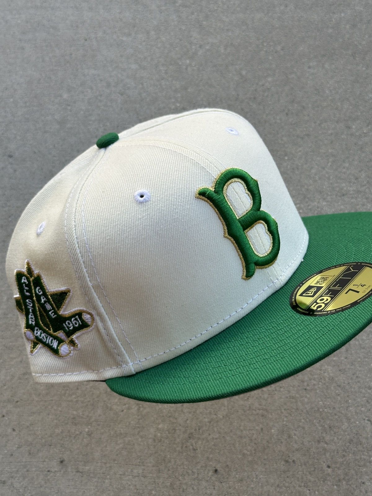 Boston Red Sox OG NBA Crossover Cool Fashion Fitted 7 1/4