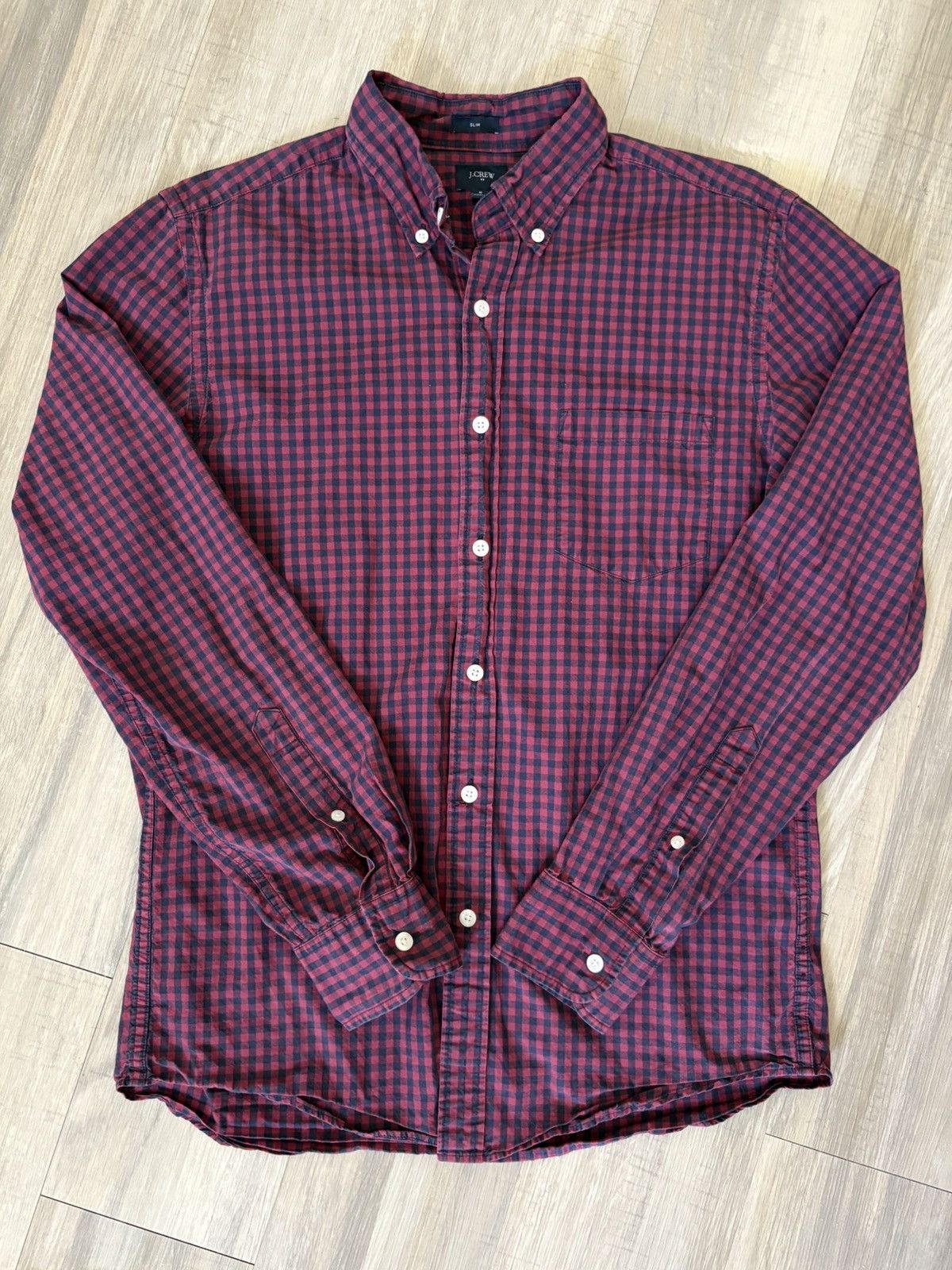 J.Crew J Crew Red Checkered Long Sleeve Slim Fit Button Up Size US M / EU 48-50 / 2 - 1 Thumbnail