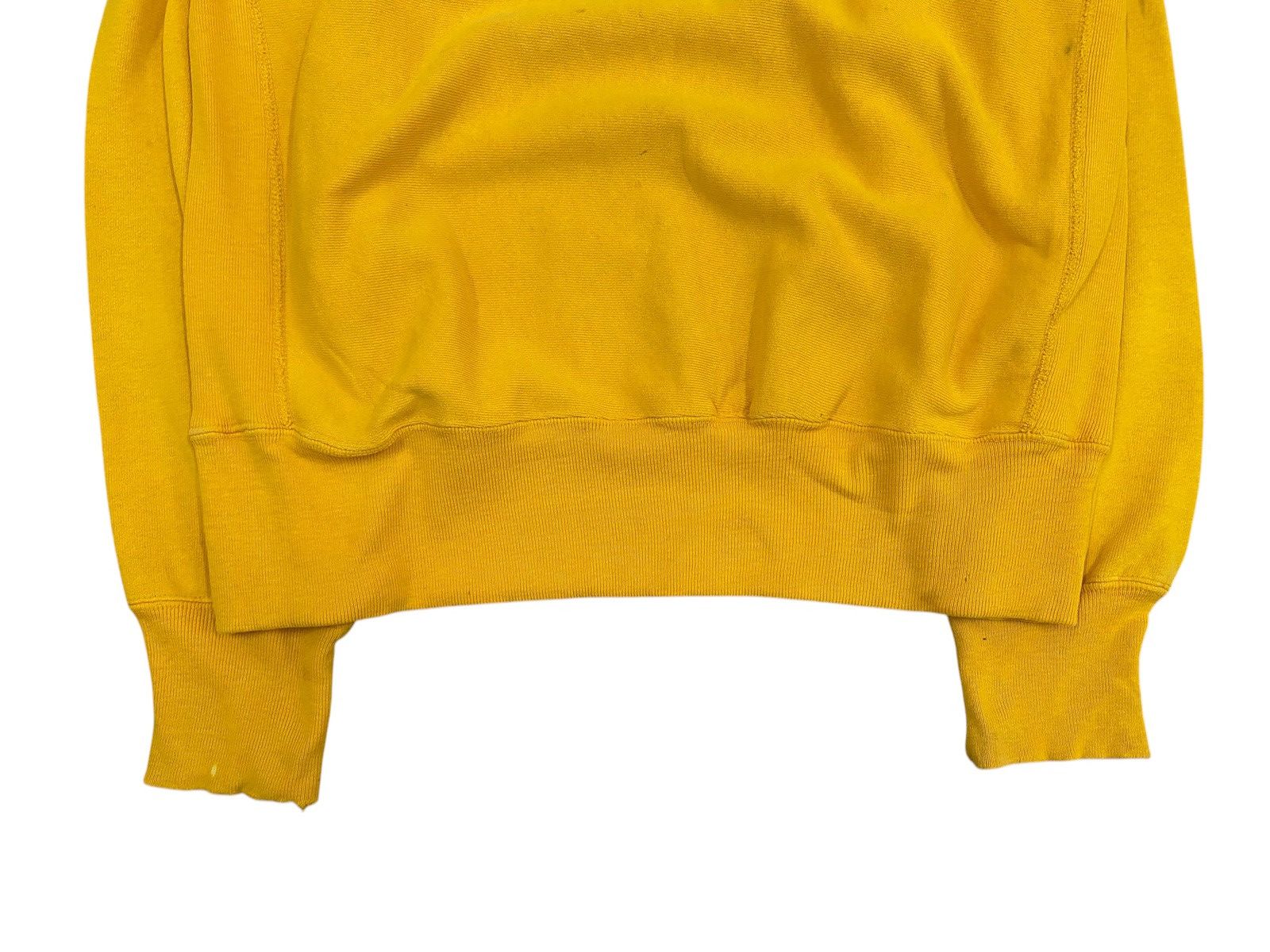 Champion Vtg Champion Sweatshirt ( Reverse weave ) Made In Usa Size US M / EU 48-50 / 2 - 5 Thumbnail