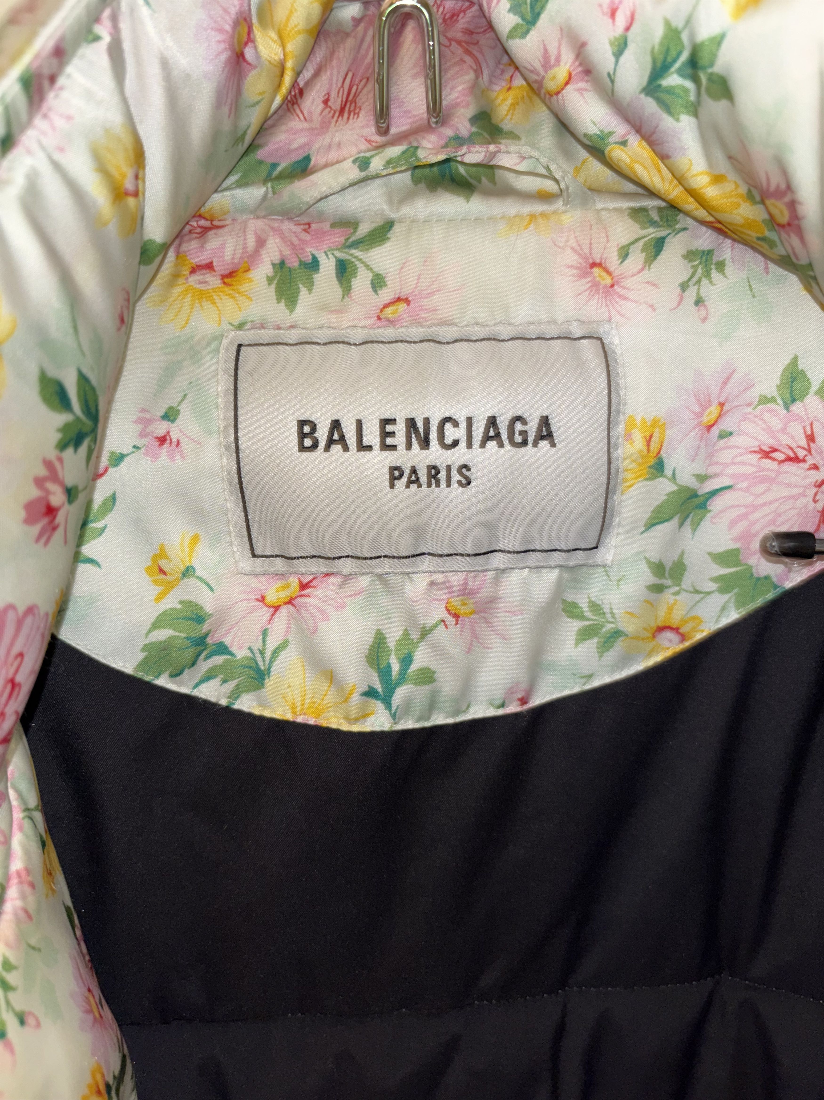 Balenciaga balenciaga floral puffer parka unisex Size M / US 6-8 / IT 42-44 - 2 Thumbnail