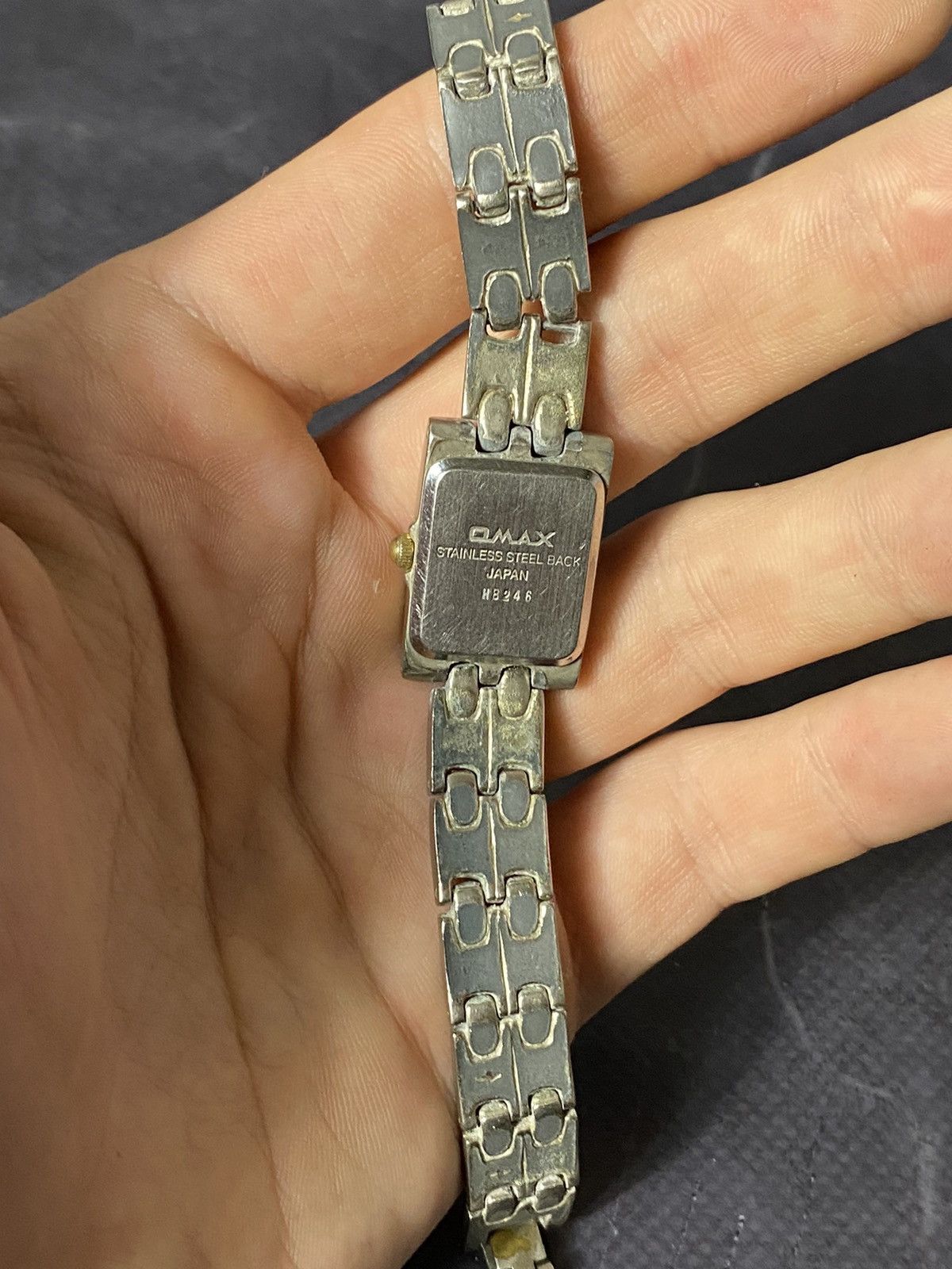 Japanese Brand Vintage OMAX Gold Tone Women's Quartz Watch Size ONE SIZE - 7 Thumbnail