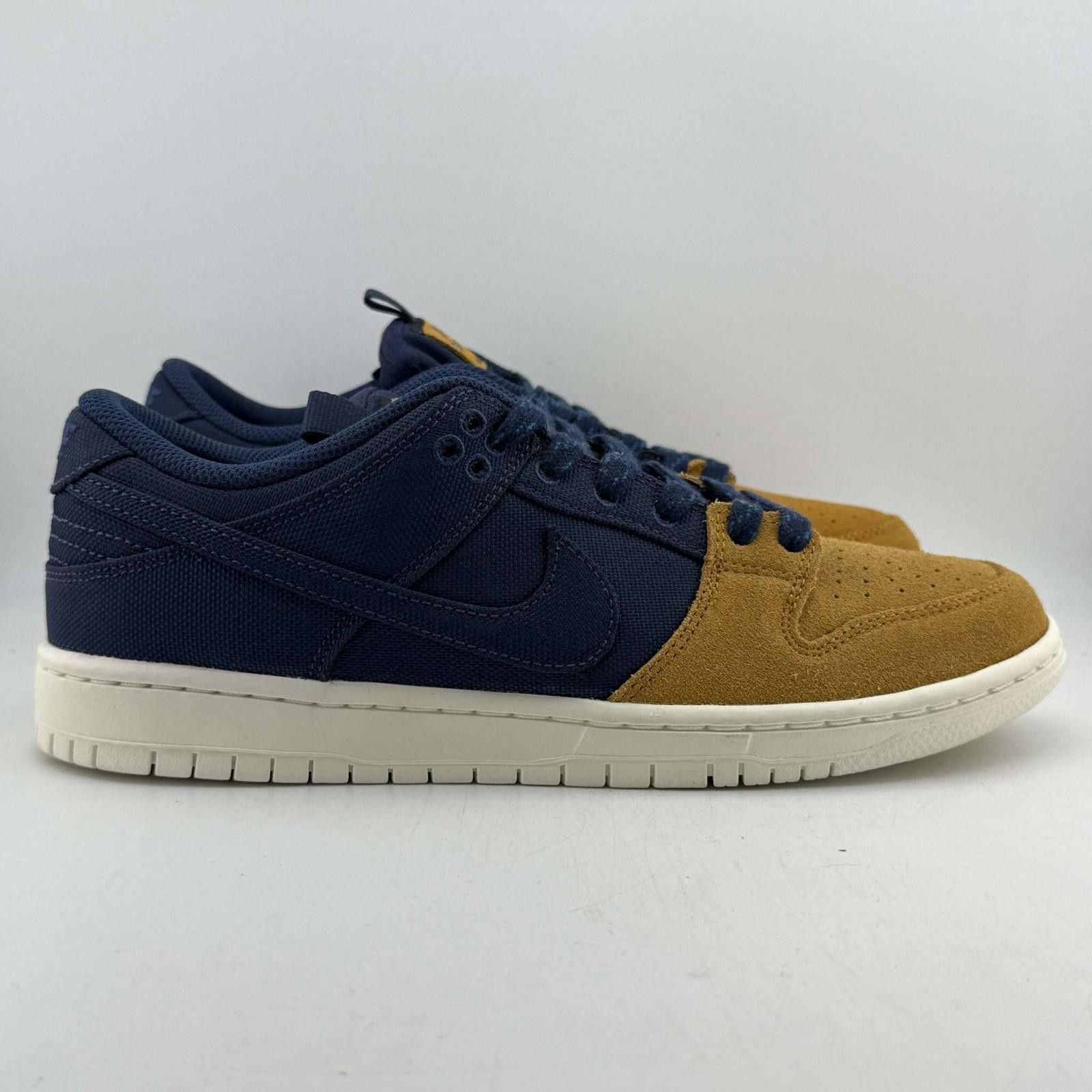 Nike Nike SB Dunk Low Pro Backpack US 8 New with Box DX6775-400 Size US 8 / EU 41 - 4 Thumbnail