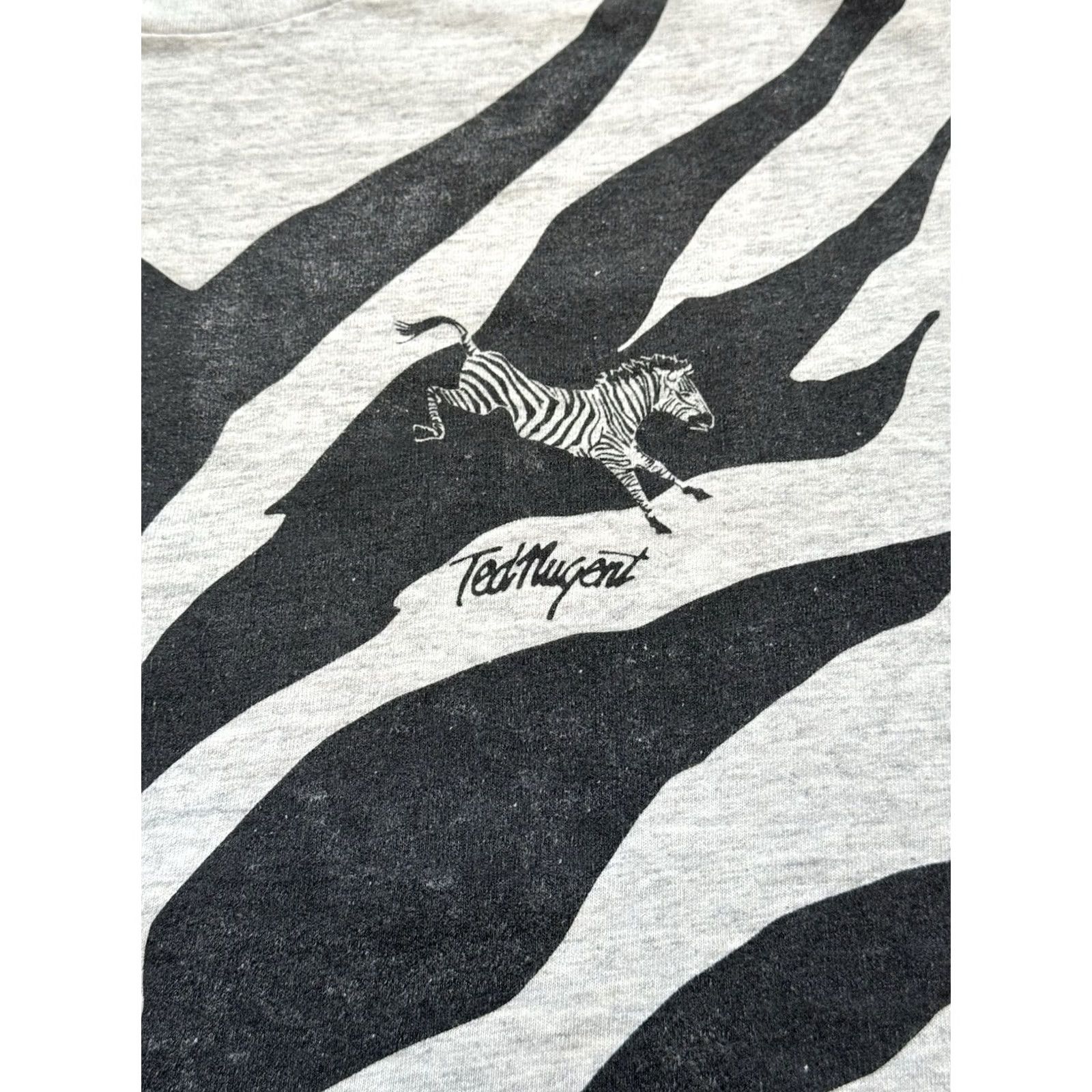 Lee VINTAGE Ted Nugent Bow Hunting Forever Zebra Stripe T Shirt Sz L Rock Band Shirt Men 90s Cotton Gray Short Sleeve Crew Neck Logo Size US L / EU 52-54 / 3 - 3 Thumbnail