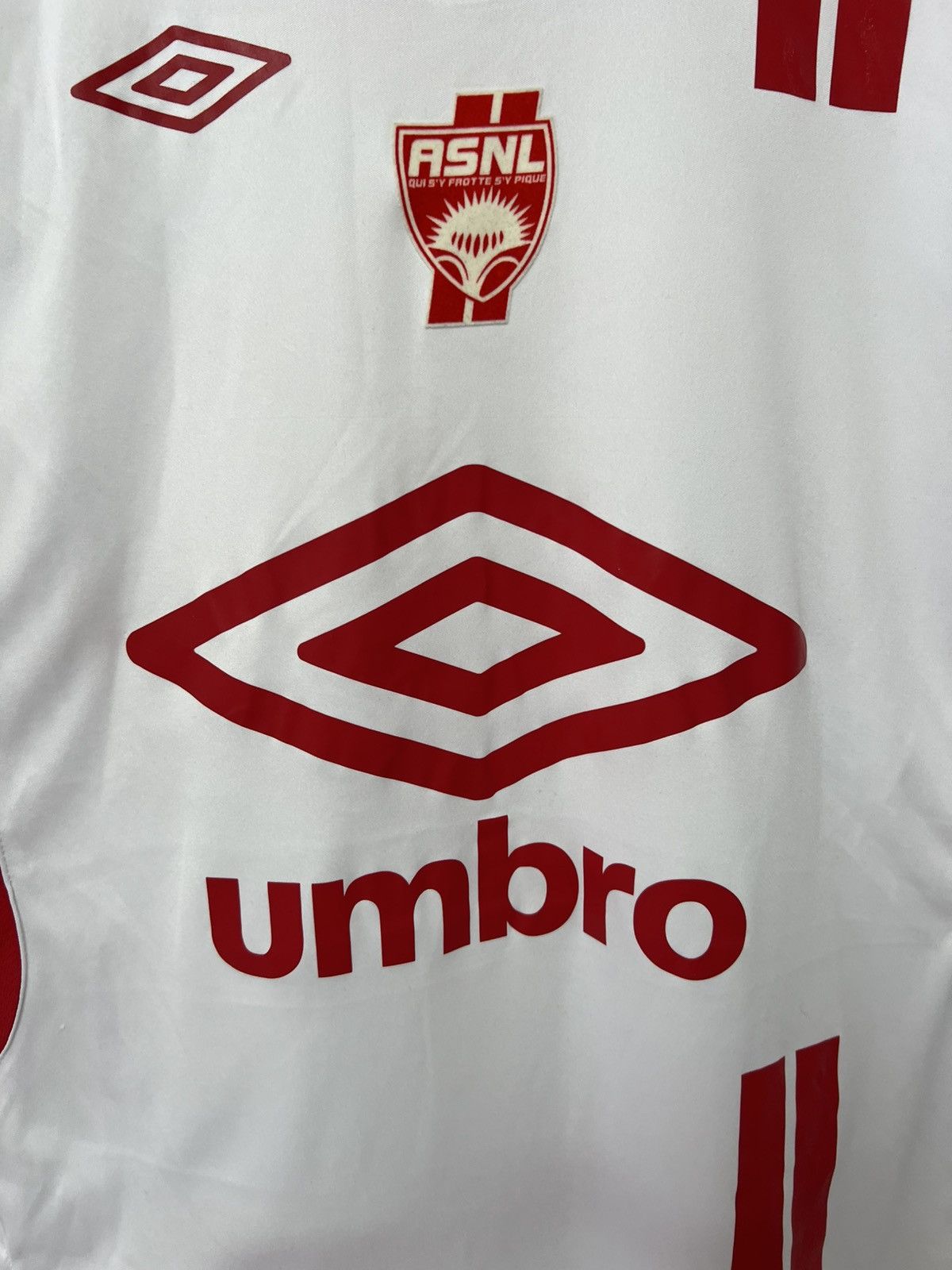Vintage Vintage AS Nancy 2010-11 Vahirua #19 Mailot Umbro Jersey L Size US L / EU 52-54 / 3 - 20 Thumbnail