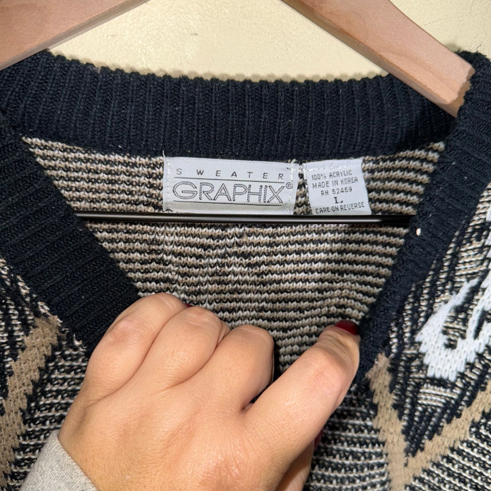Other VINTAGE SWEATER GRAPHIX grandpa style acrylic crewneck L Size US L / EU 52-54 / 3 - 4 Thumbnail