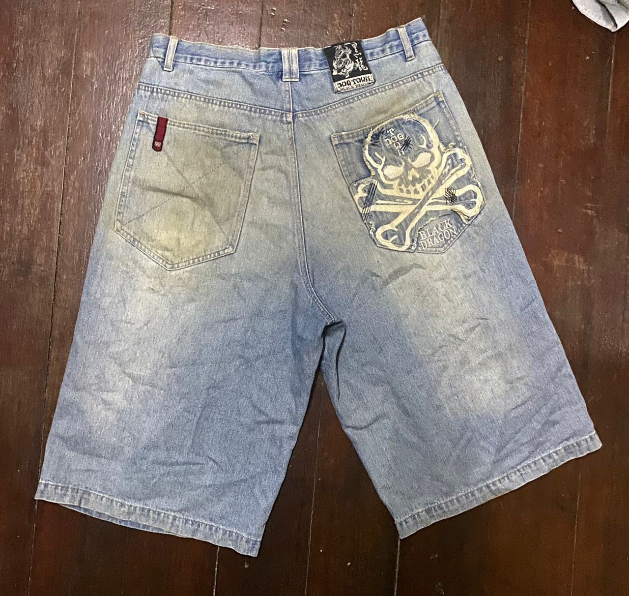 Dogtown Dogtown black dragon distressed denim jeans short pants Size US 35 - 4 Thumbnail