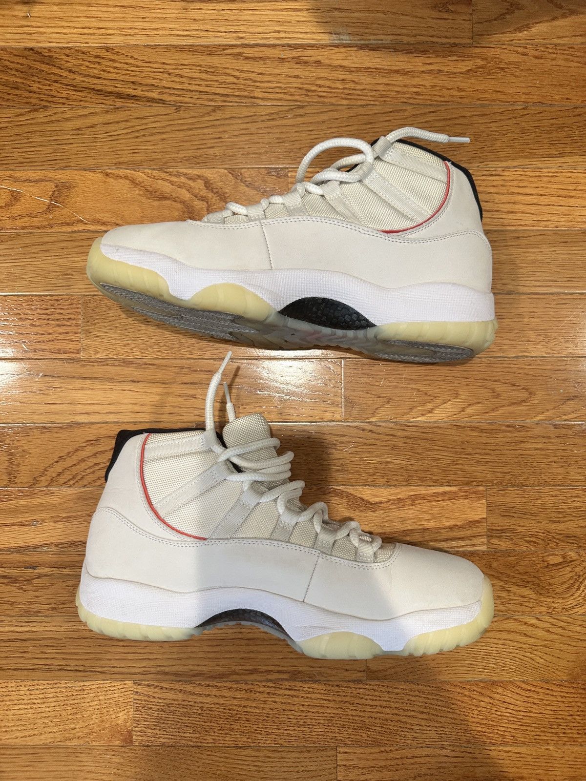 Jordan Brand Jordan 11 ‘Platinum Tint’ Size US 12 / EU 45 - 2 Thumbnail