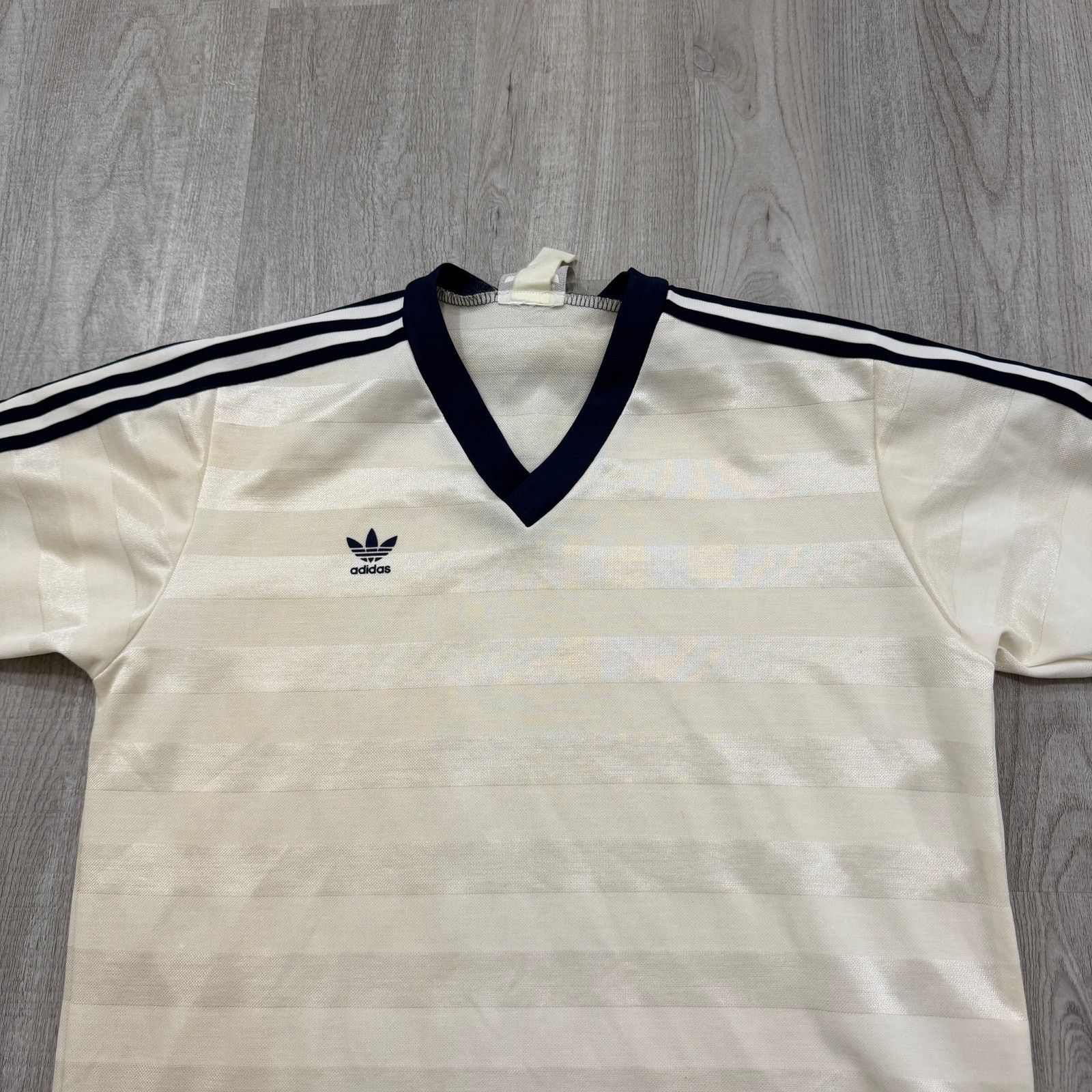 Adidas Vintage Adidas Trefoil Logo Soccer Jersey Shirt Large 80s Size US L / EU 52-54 / 3 - 2 Thumbnail