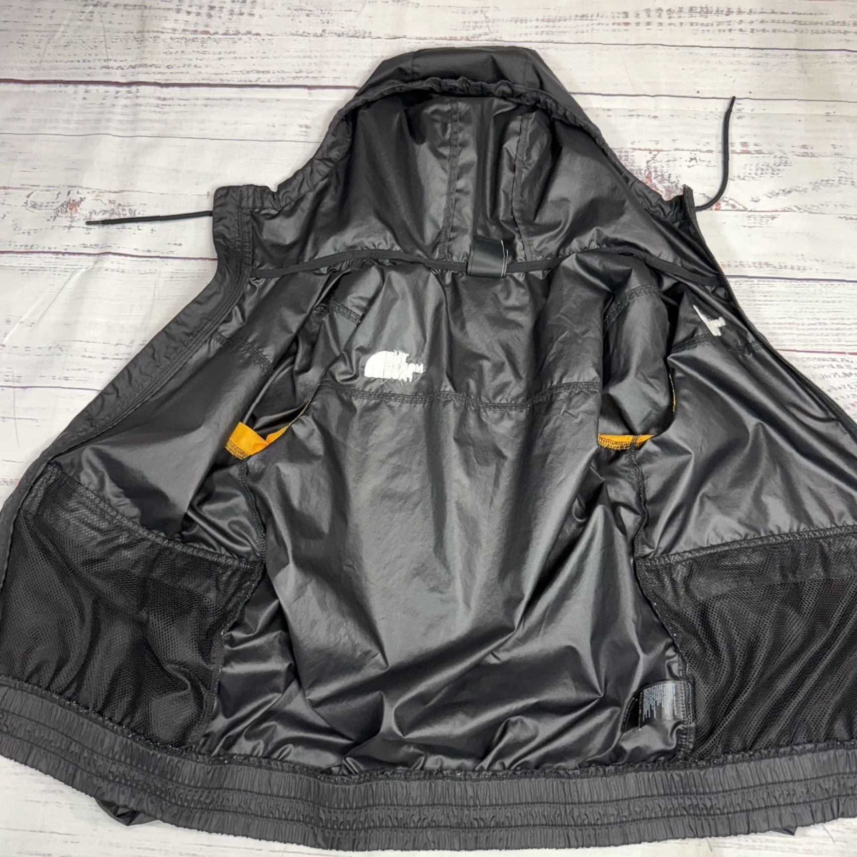 The North Face VINTAGE The North Face Himalayan Wind Shell Jacket Women's Black S Hooded Full Zip Windbreaker Size S / US 4 / IT 40 - 6 Thumbnail